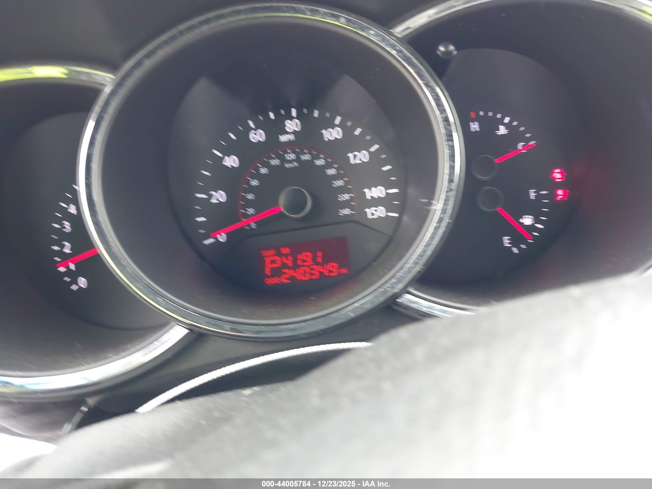 KIA SORENTO image 7