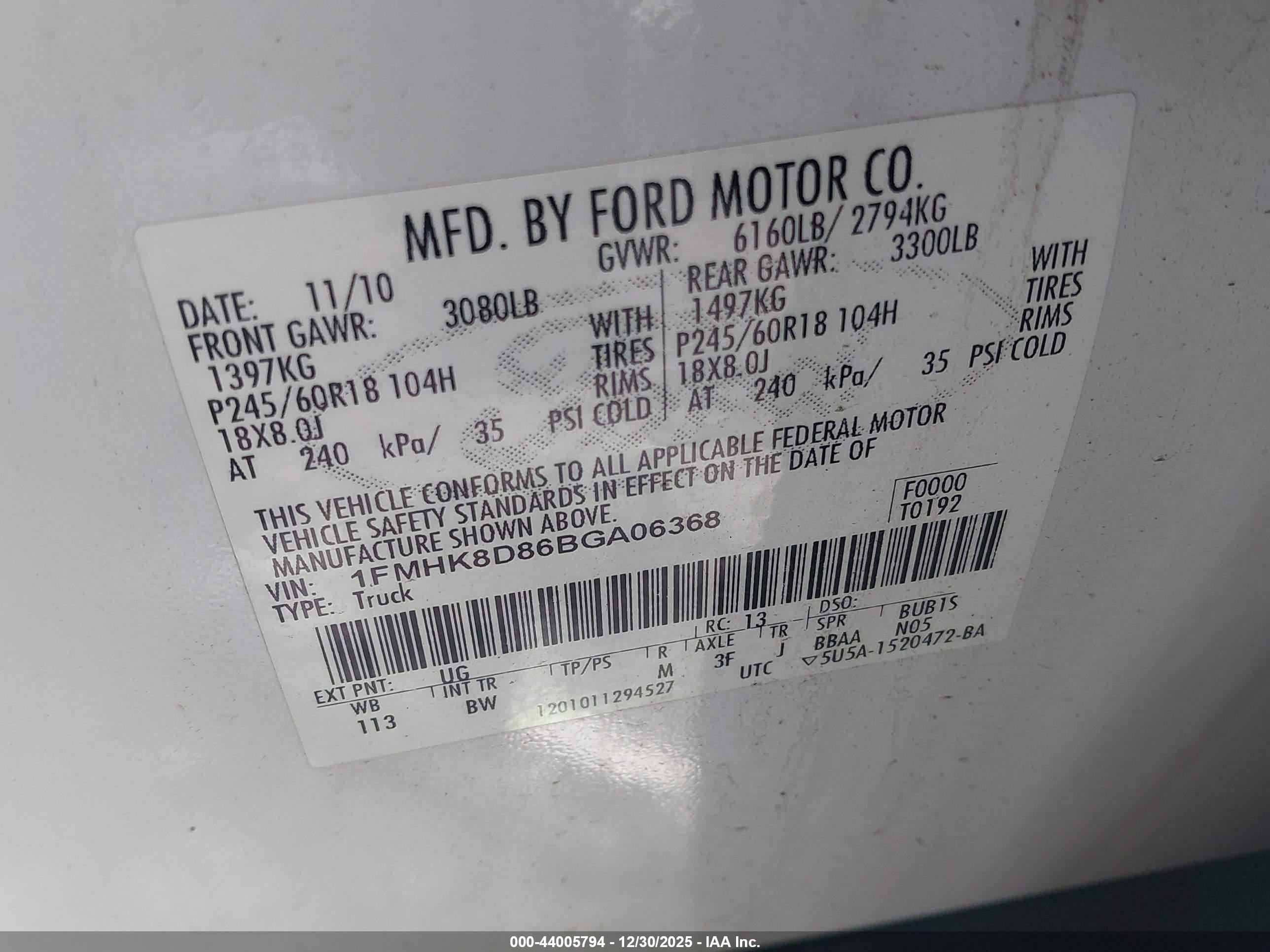 FORD EXPLORER image 9
