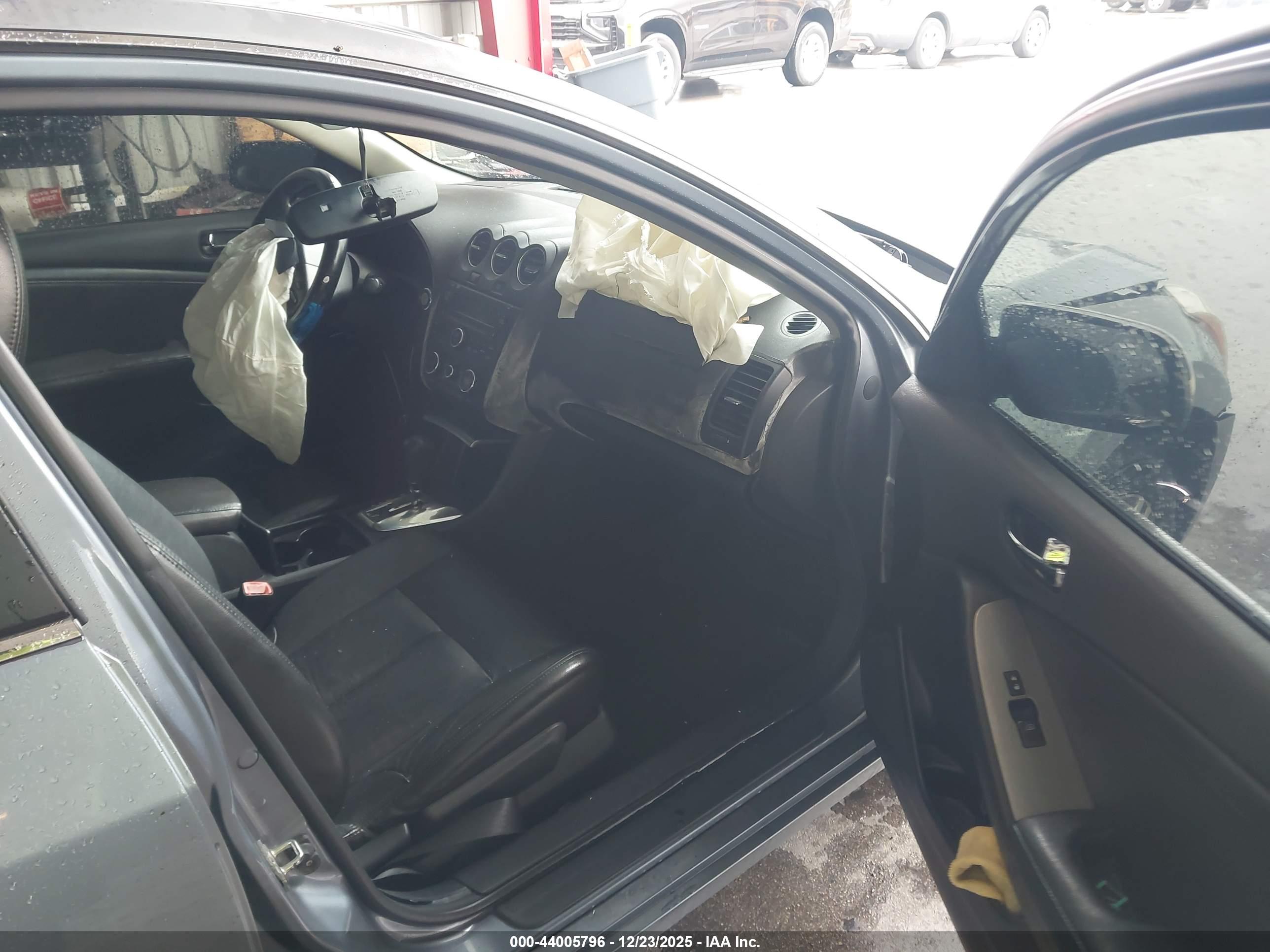 NISSAN ALTIMA image 5