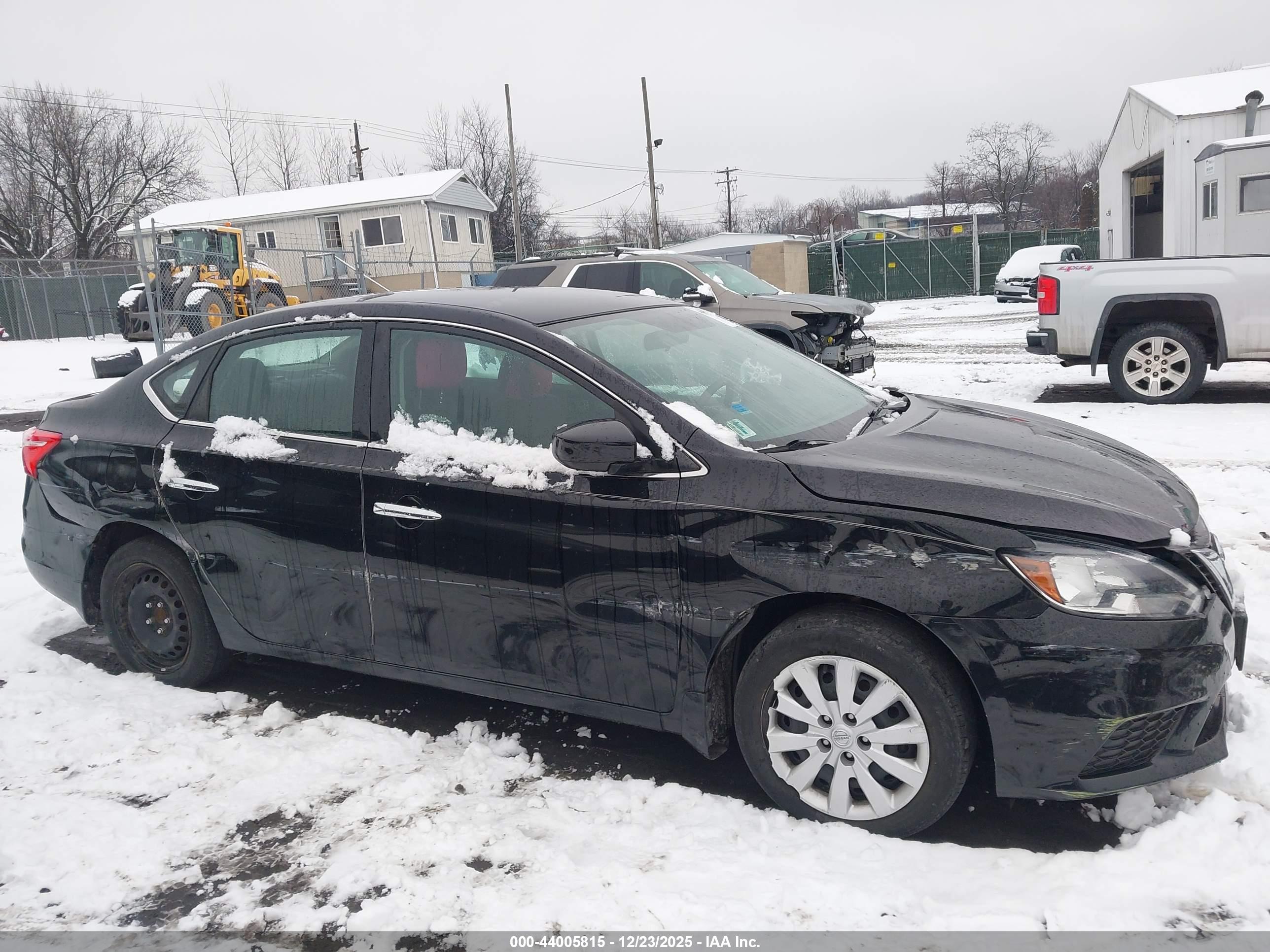 NISSAN SENTRA image 6
