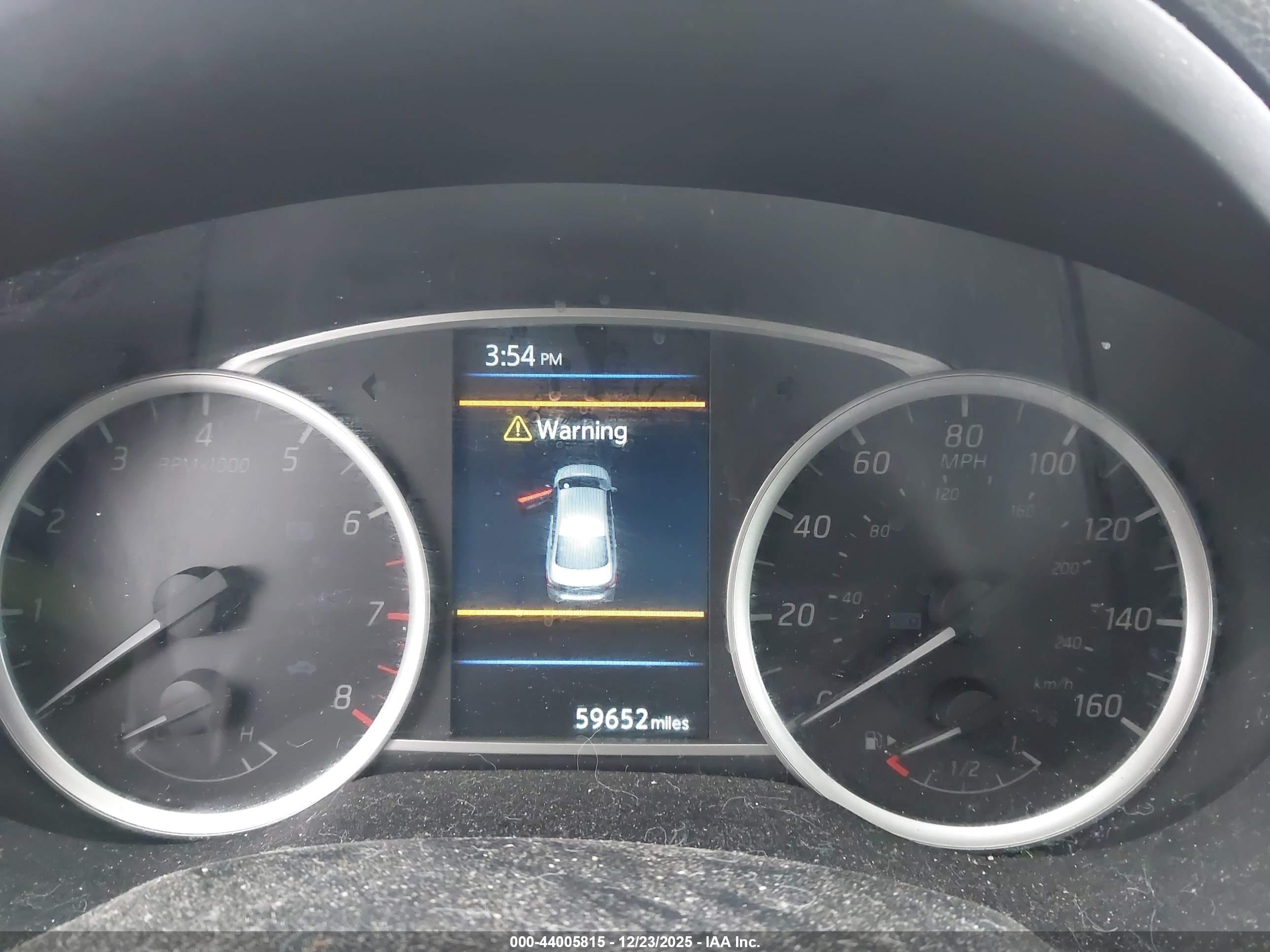 NISSAN SENTRA image 7
