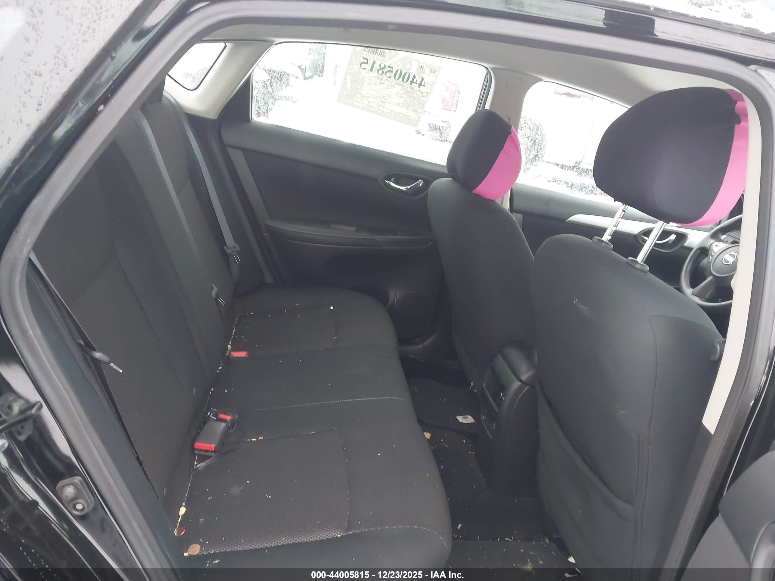 NISSAN SENTRA image 8