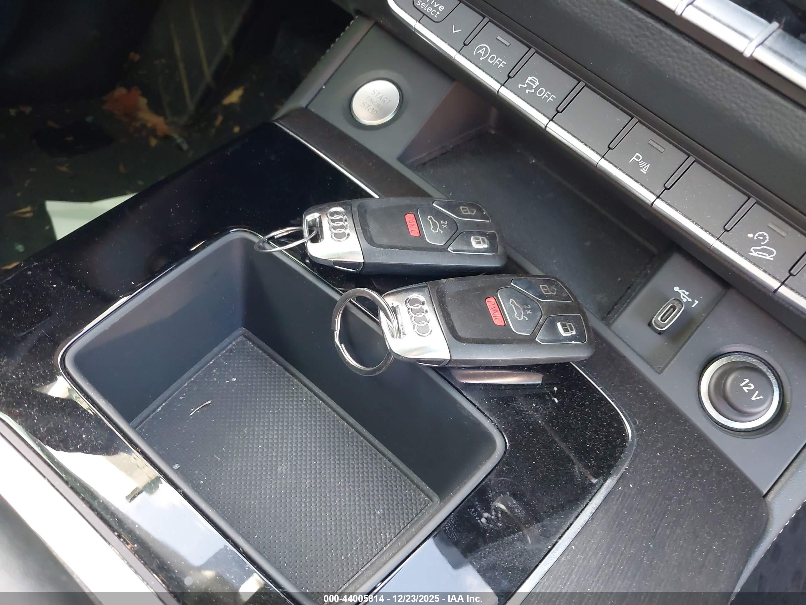 AUDI Q5 image 11