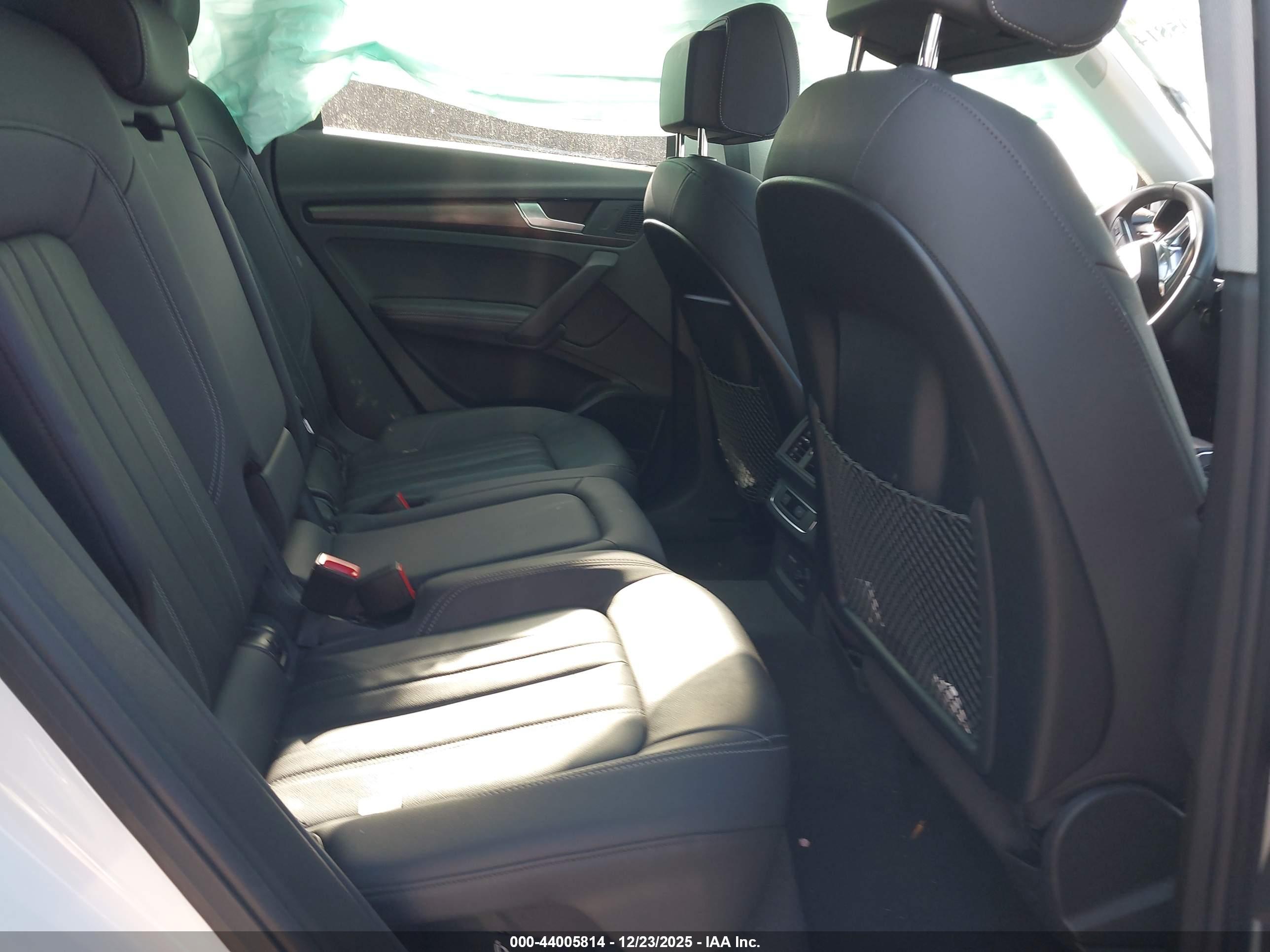 AUDI Q5 image 8