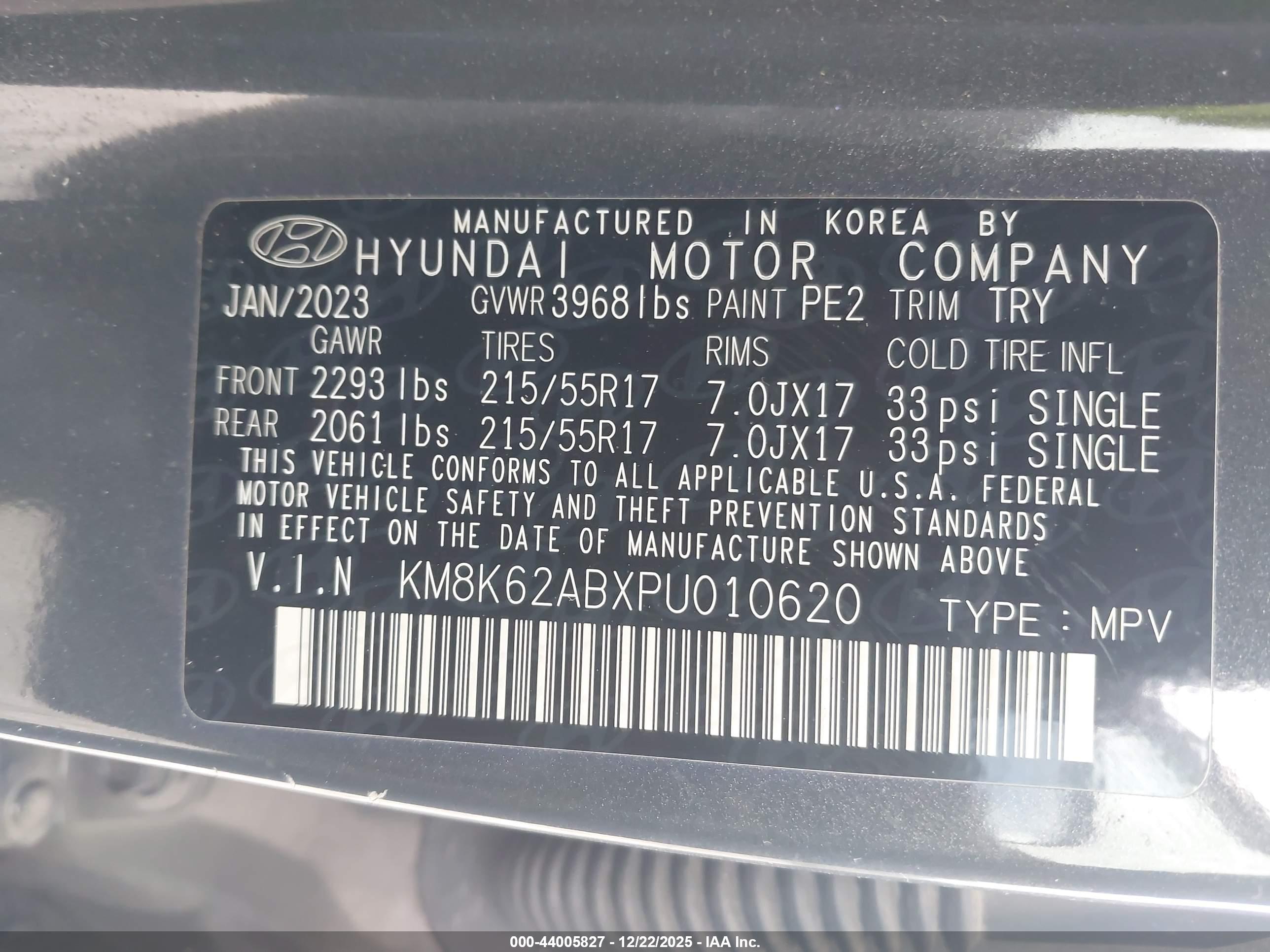 HYUNDAI KONA image 9