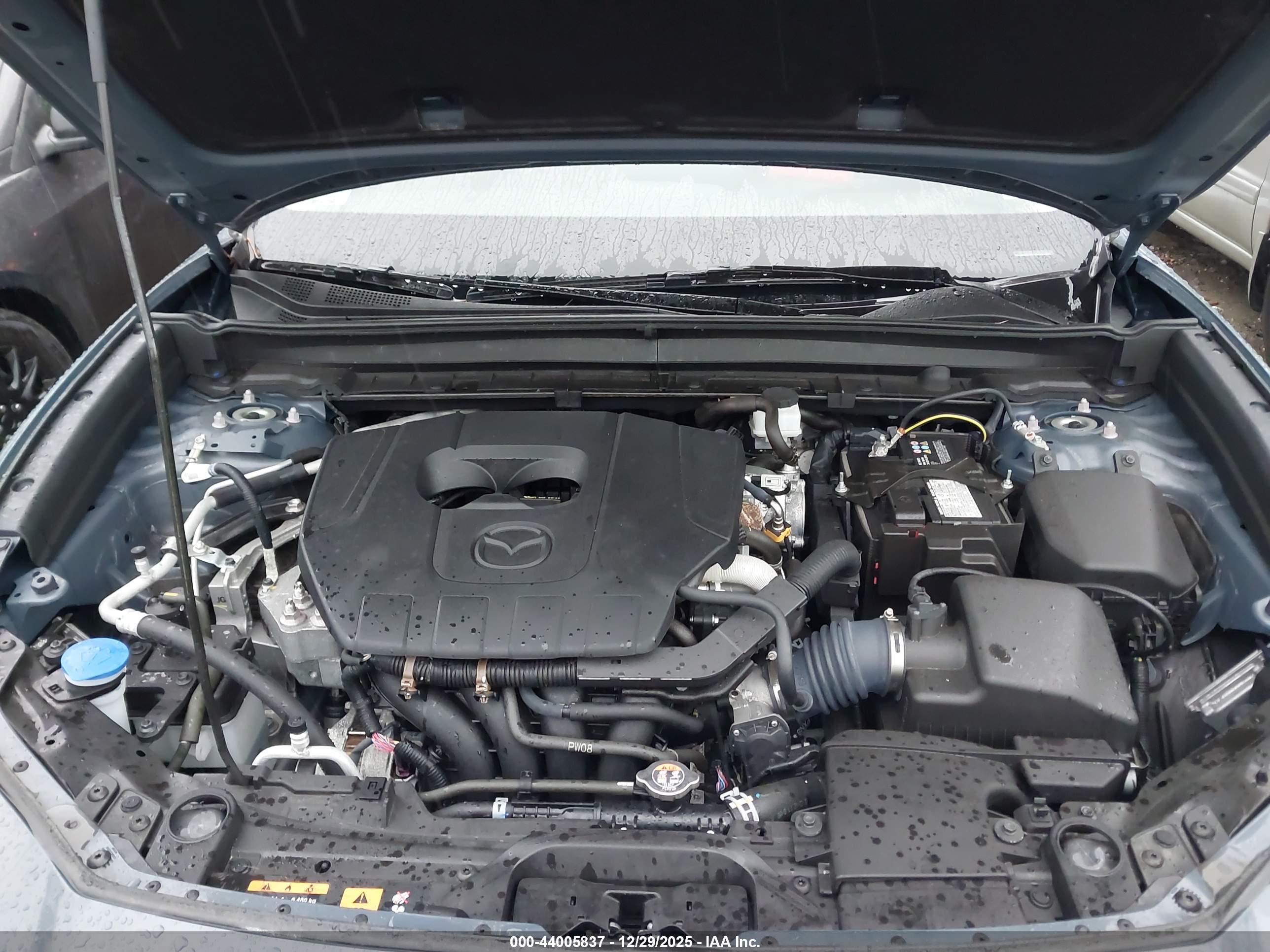 MAZDA CX-30 image 10