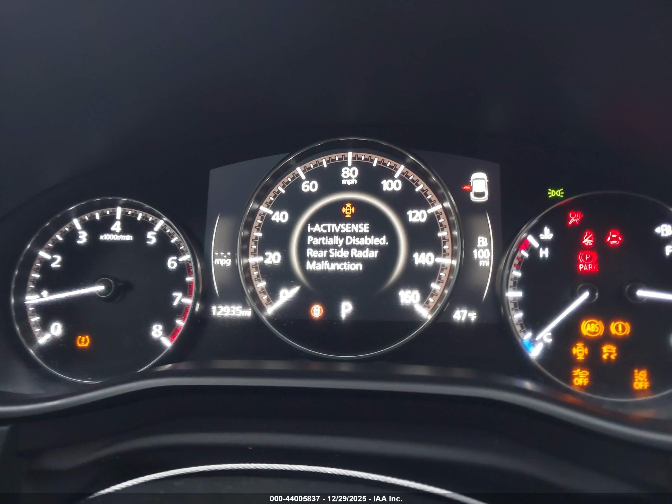 MAZDA CX-30 image 7