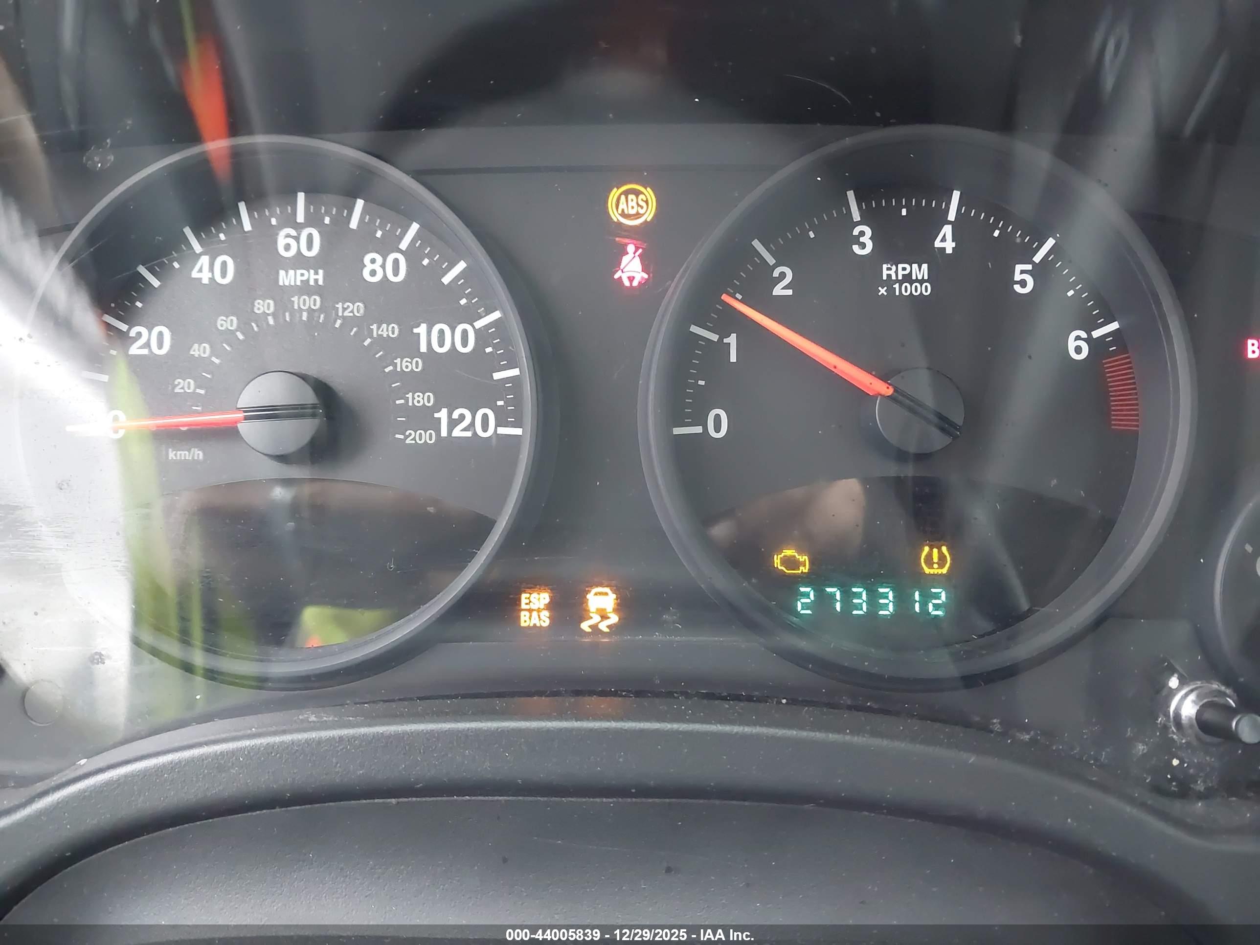 JEEP COMPASS image 7