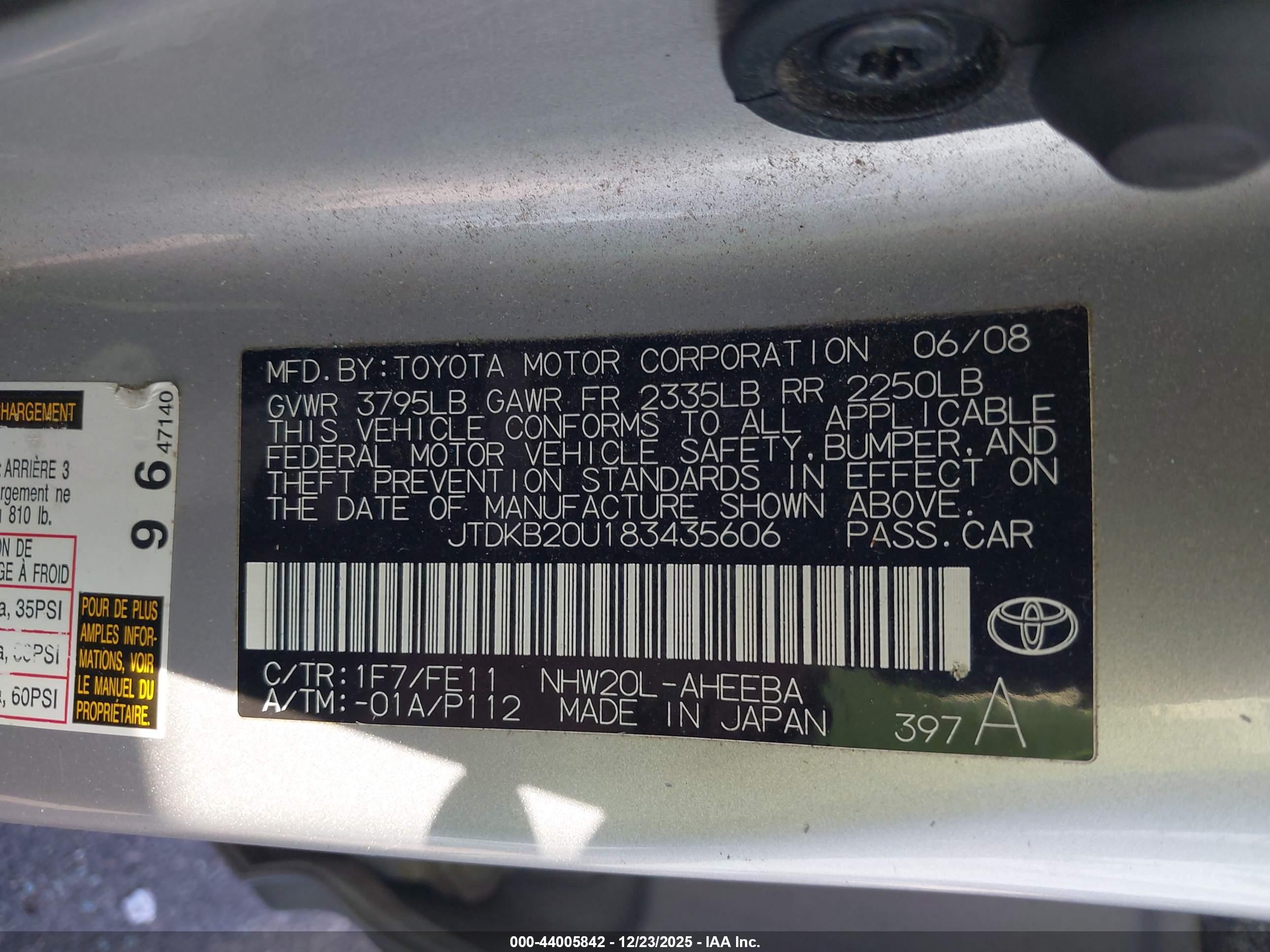 TOYOTA PRIUS image 9