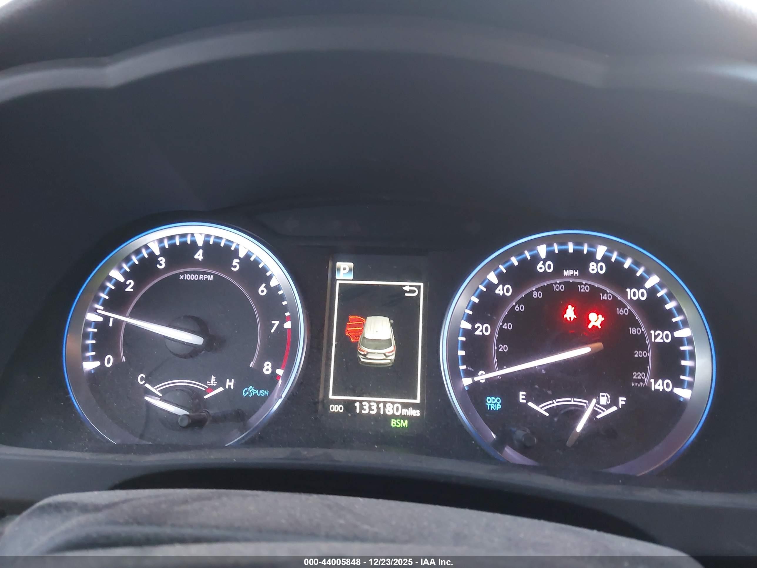 TOYOTA HIGHLANDER image 7