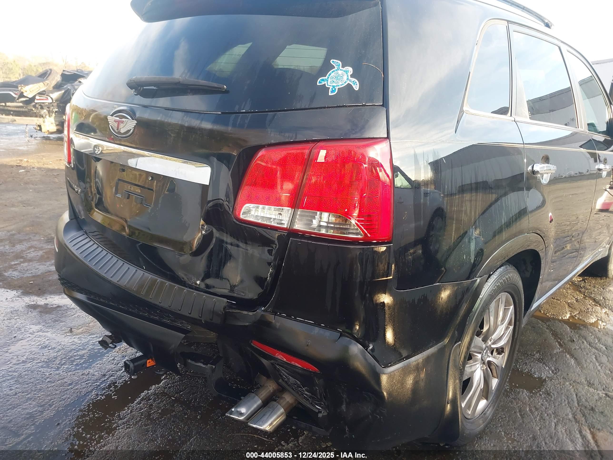 KIA SORENTO image 6