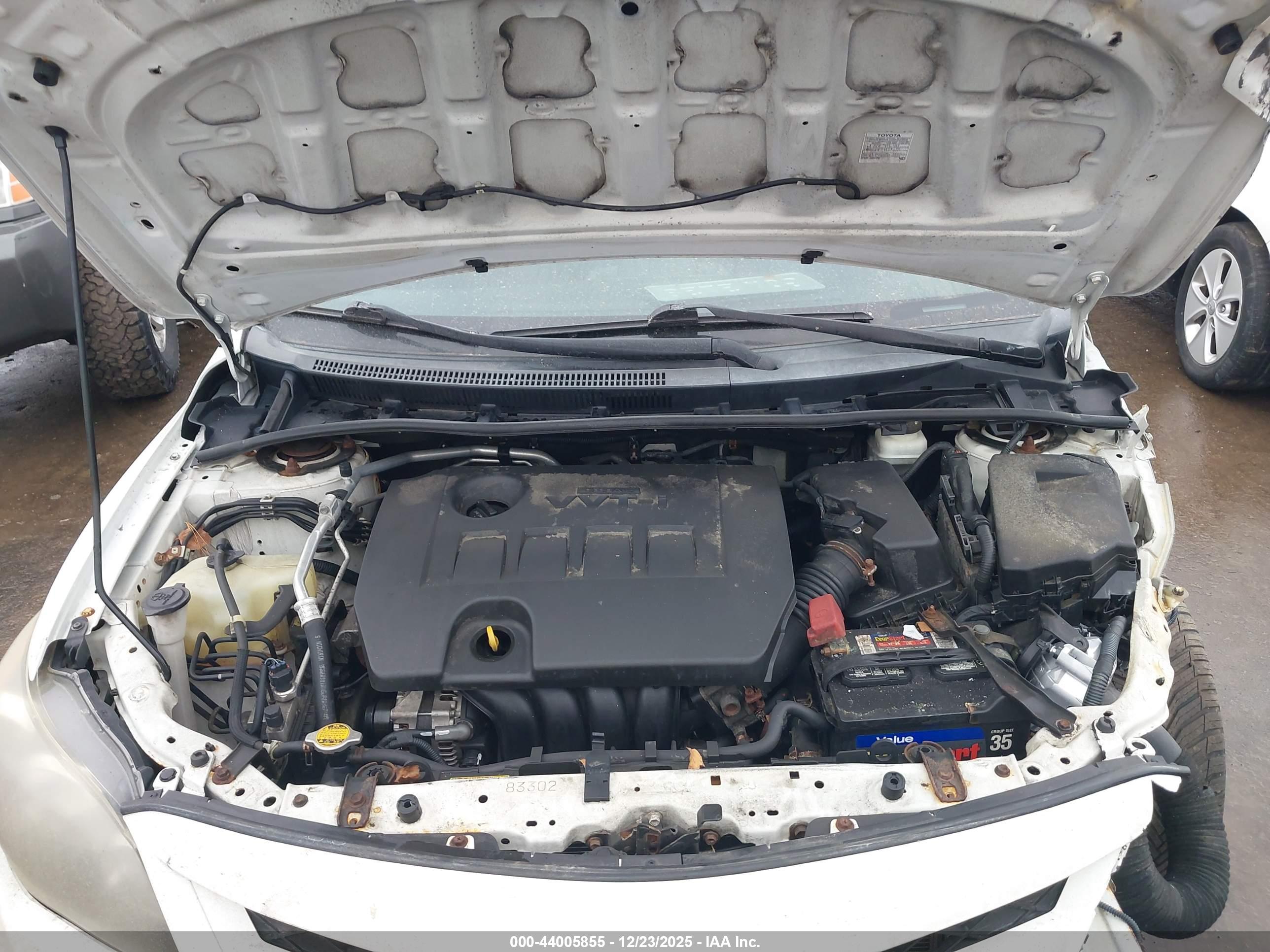 TOYOTA COROLLA image 10
