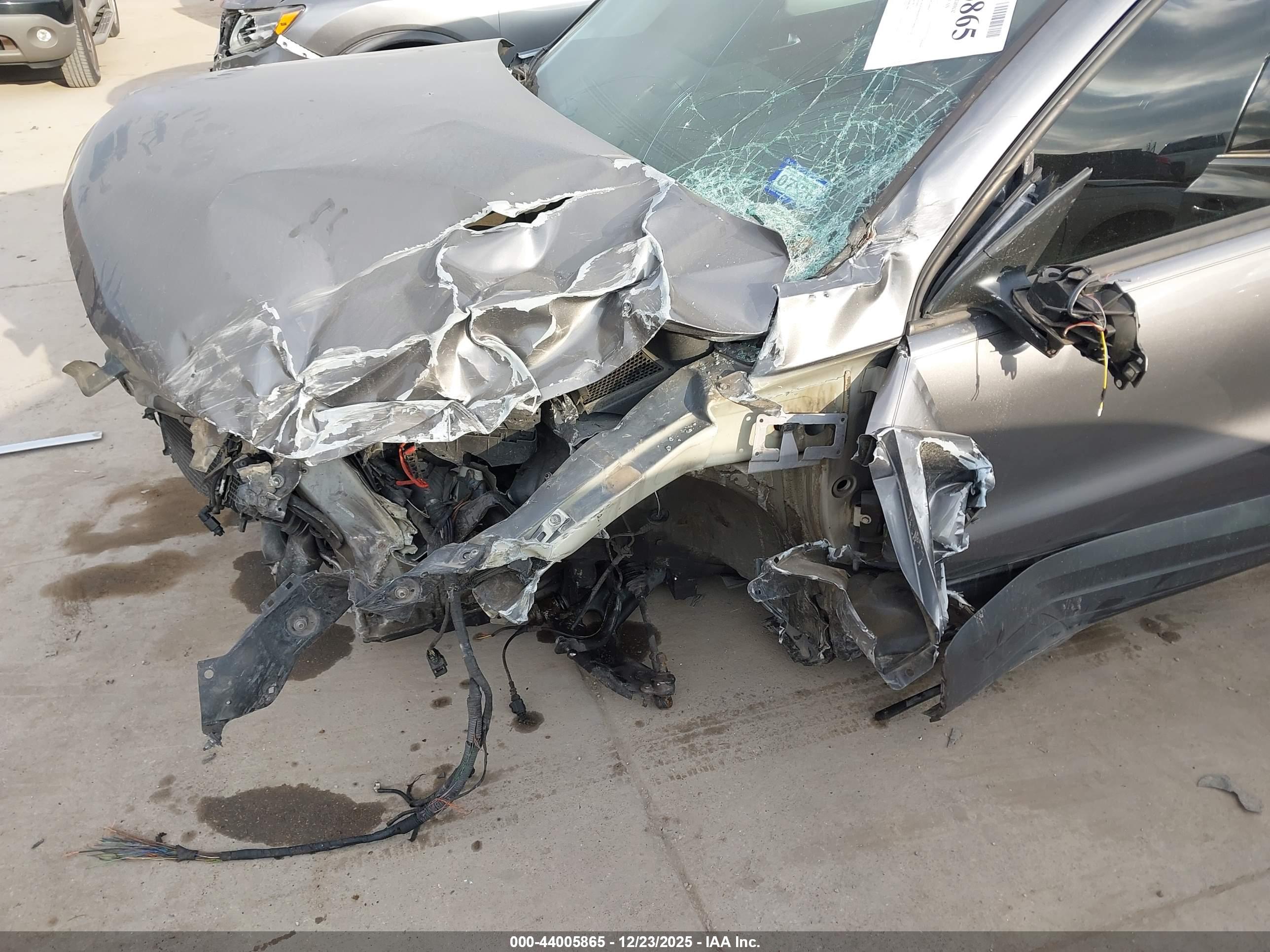 VOLKSWAGEN TIGUAN image 6