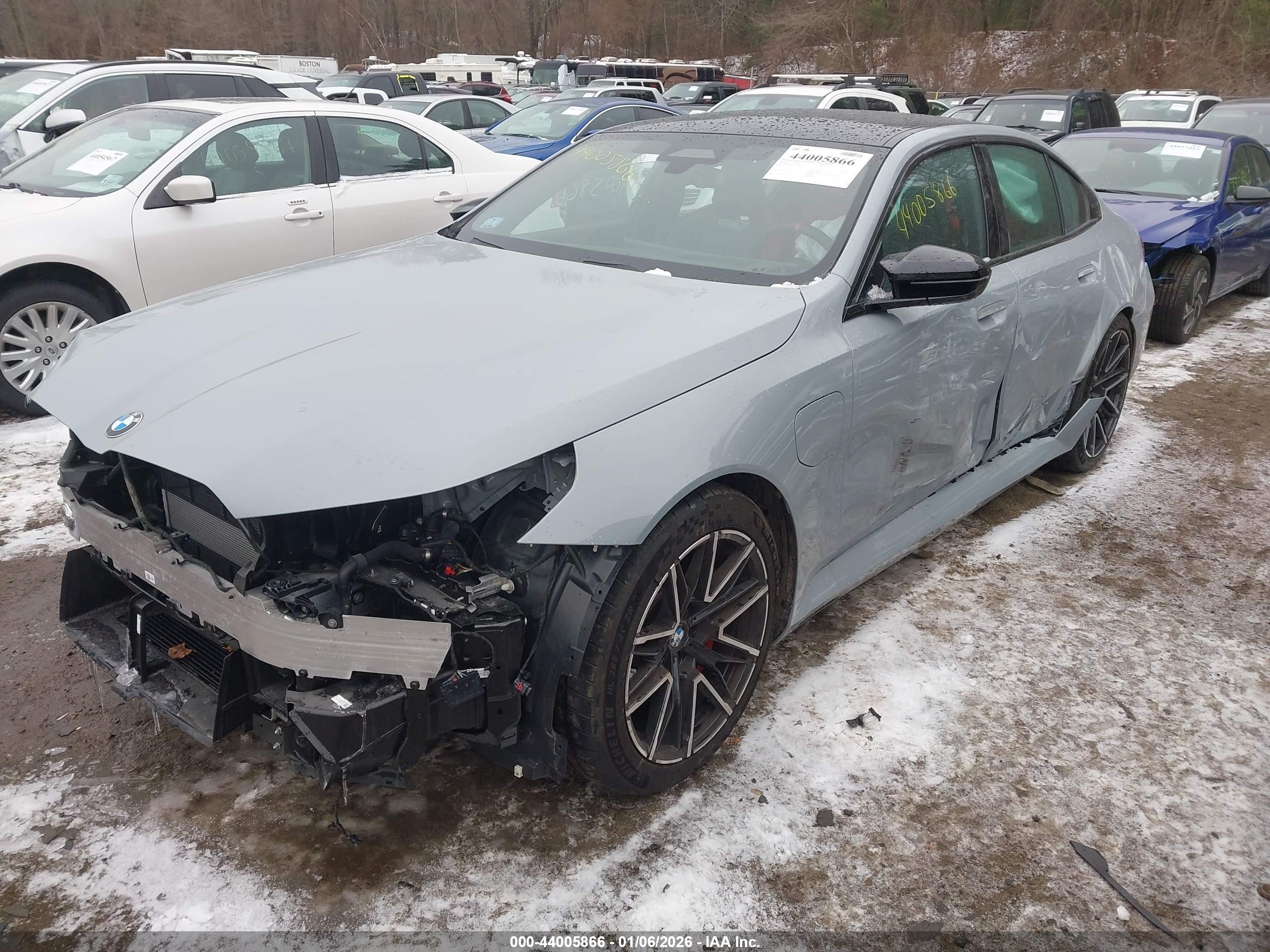 BMW M5 image 2