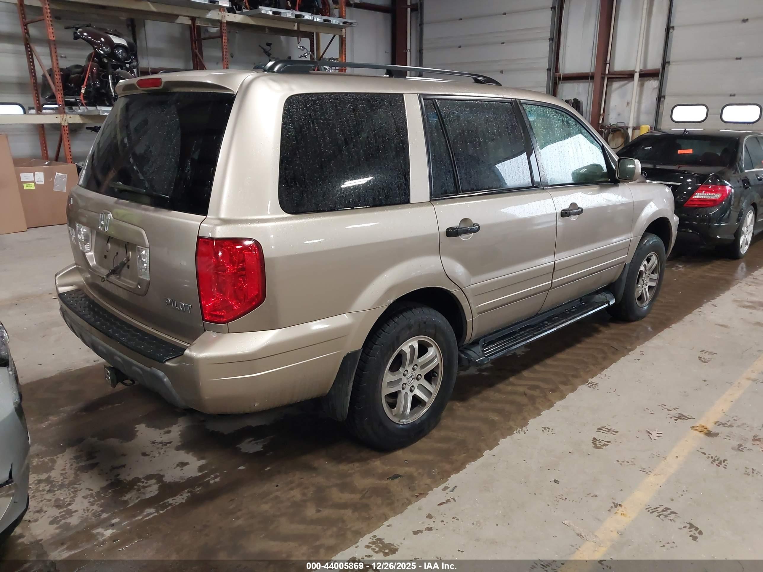 HONDA PILOT image 4