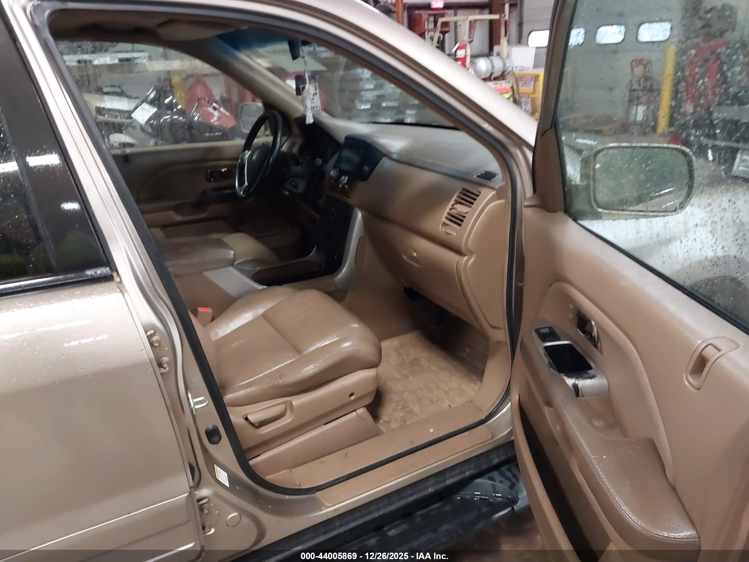 HONDA PILOT image 5