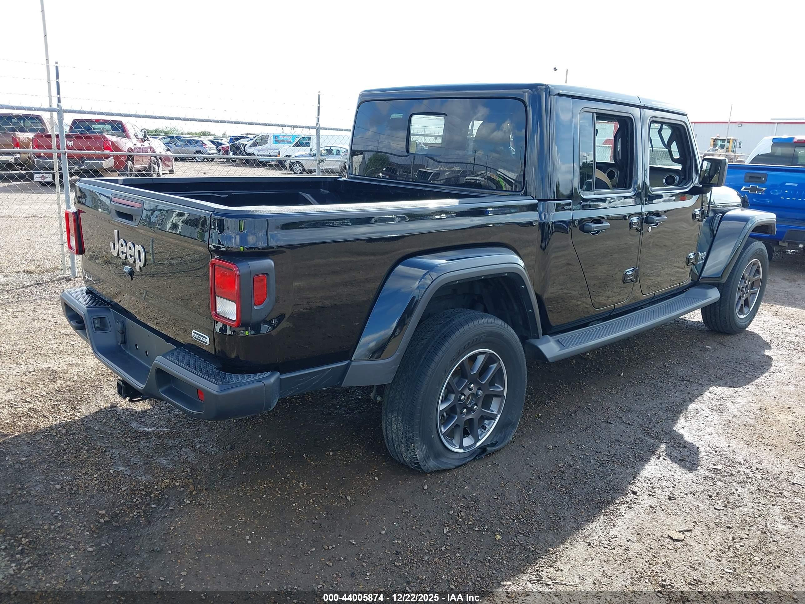JEEP GLADIATOR image 4