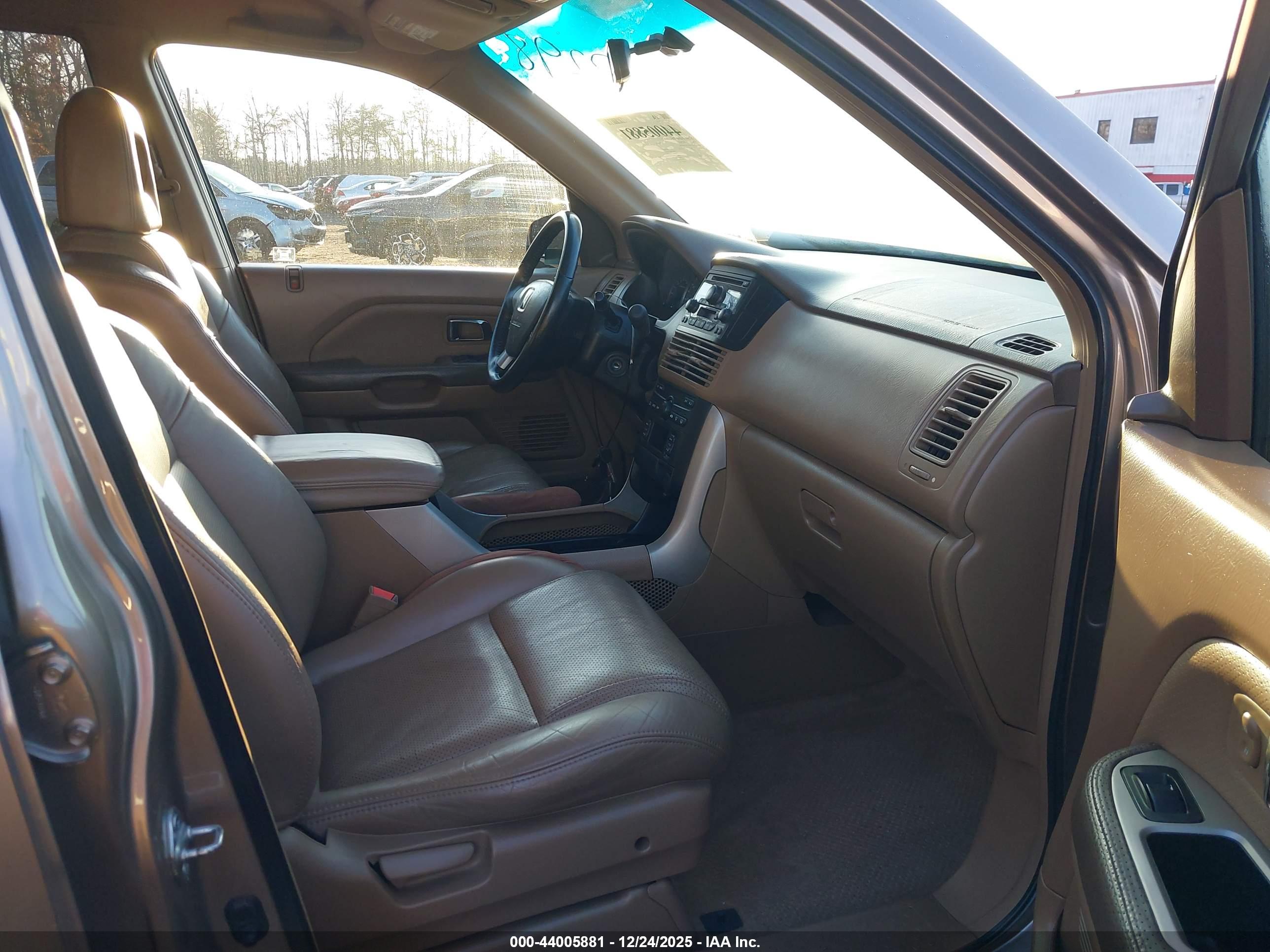 HONDA PILOT image 5