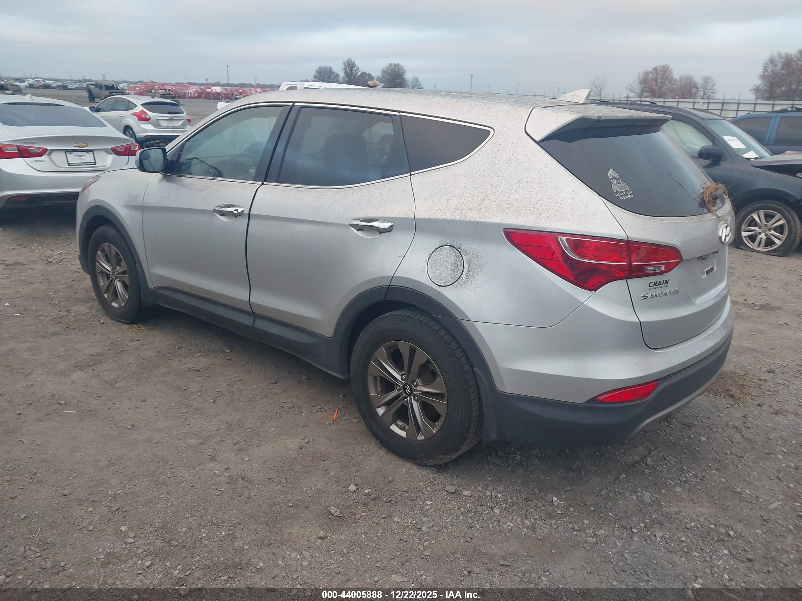 HYUNDAI SANTA image 3