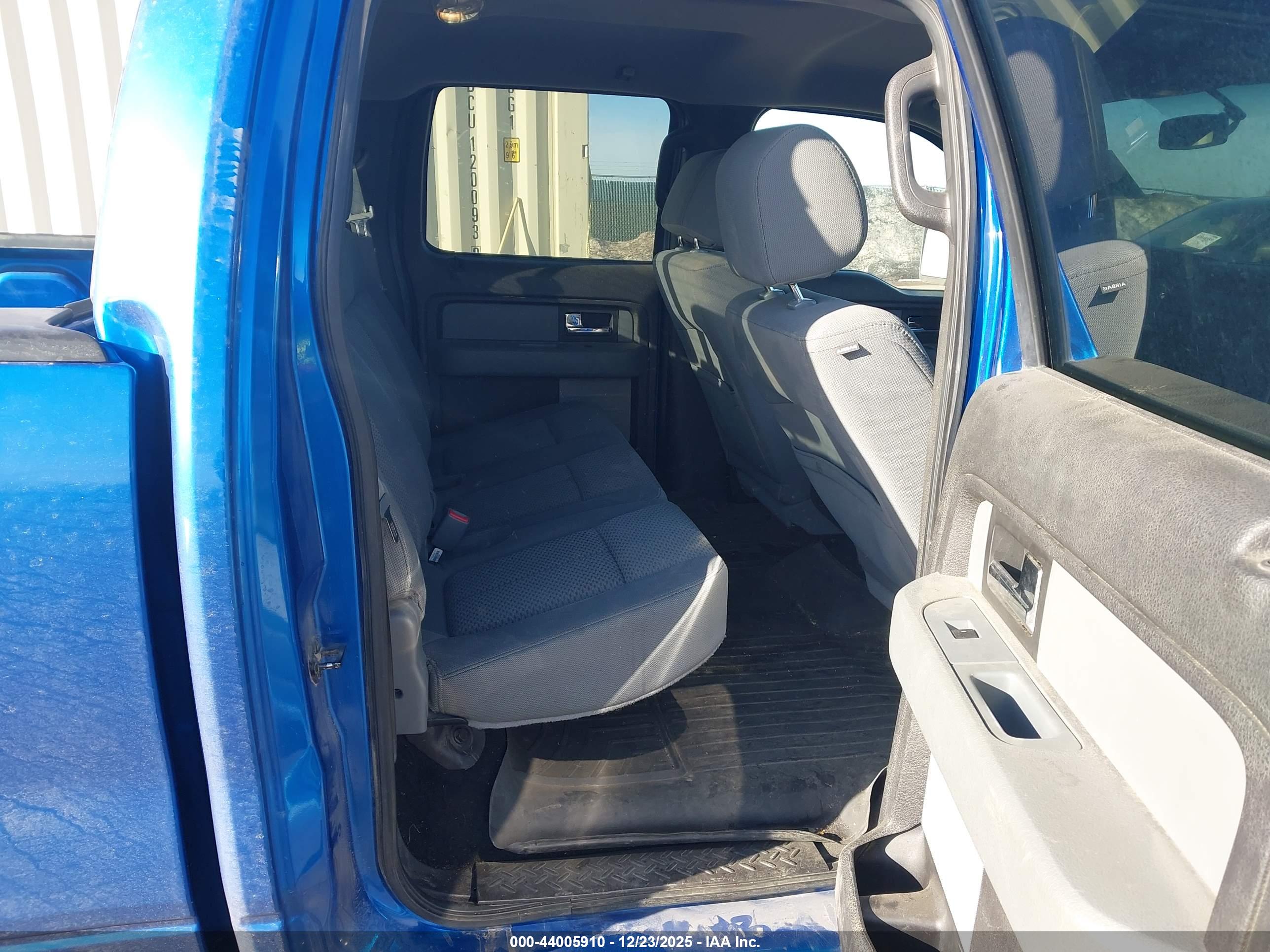 FORD F-150 image 8
