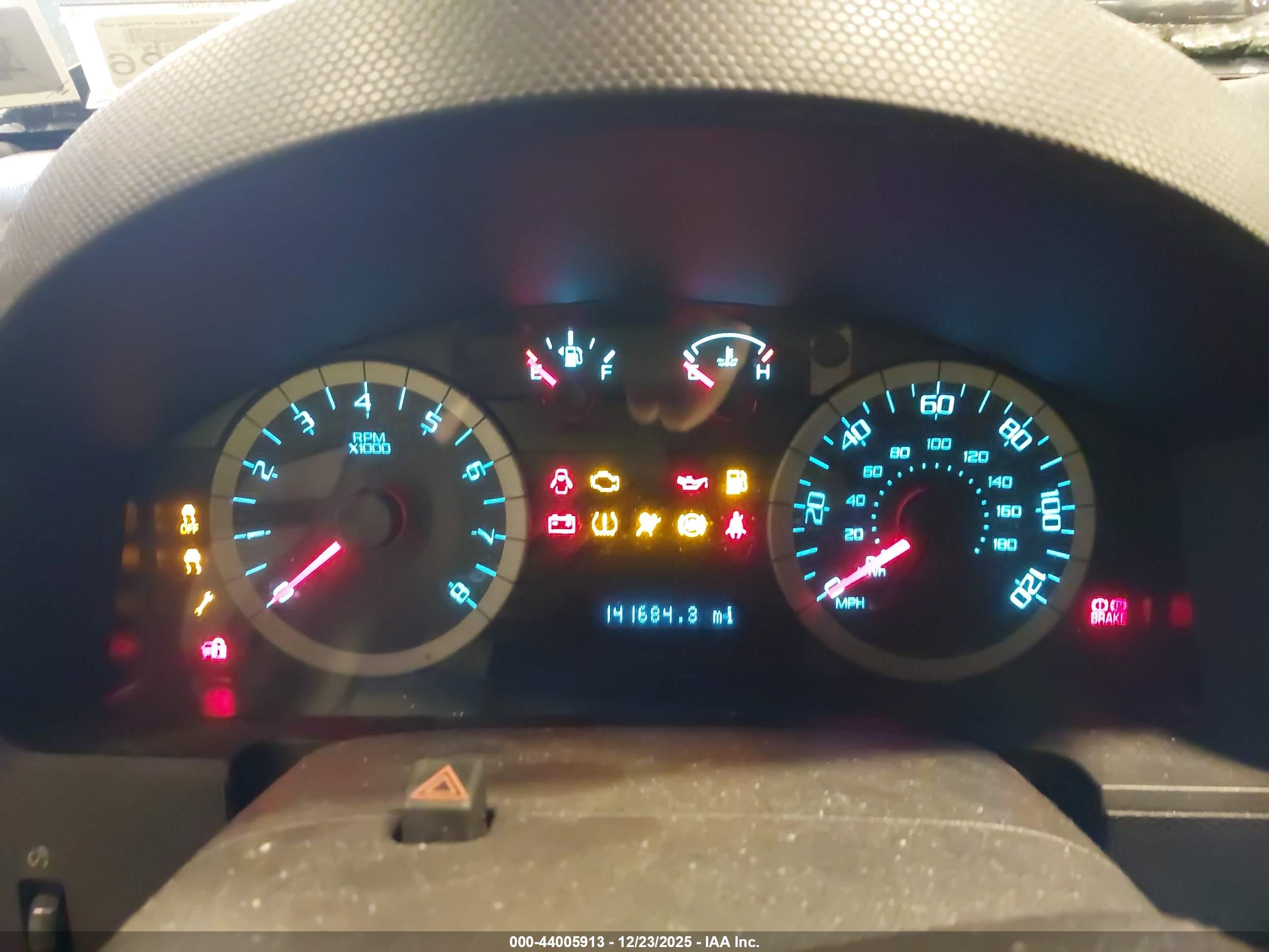 FORD ESCAPE image 7