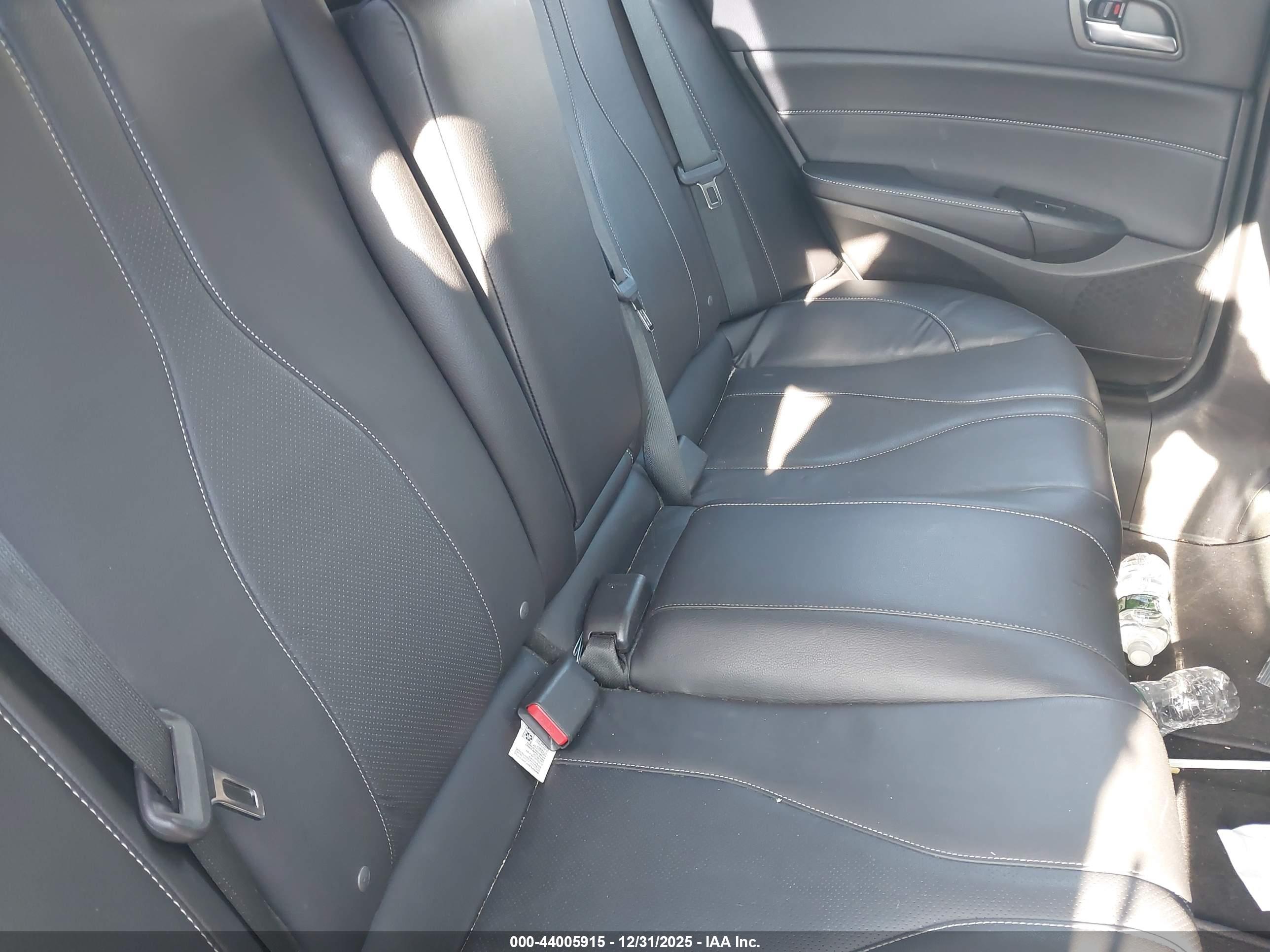 ACURA ILX image 8