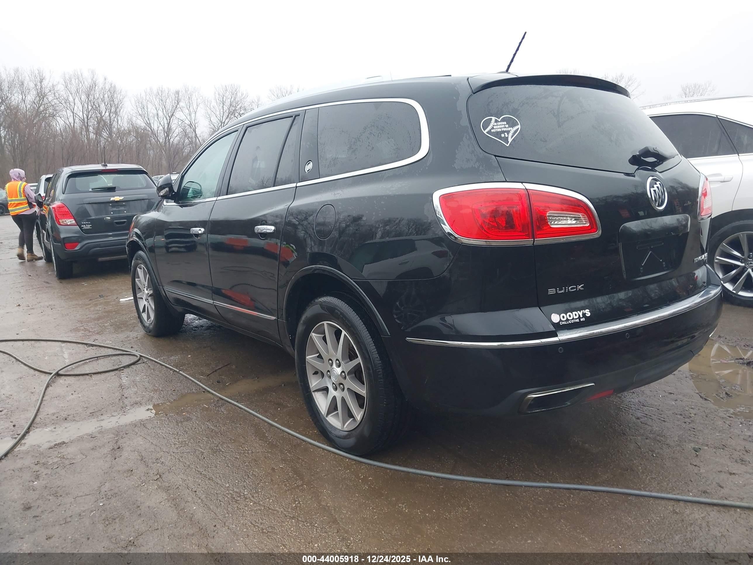BUICK ENCLAVE image 3