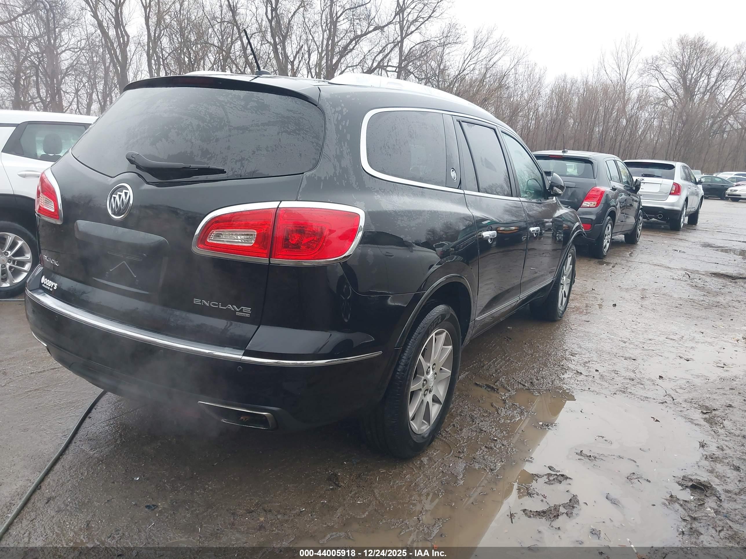 BUICK ENCLAVE image 4