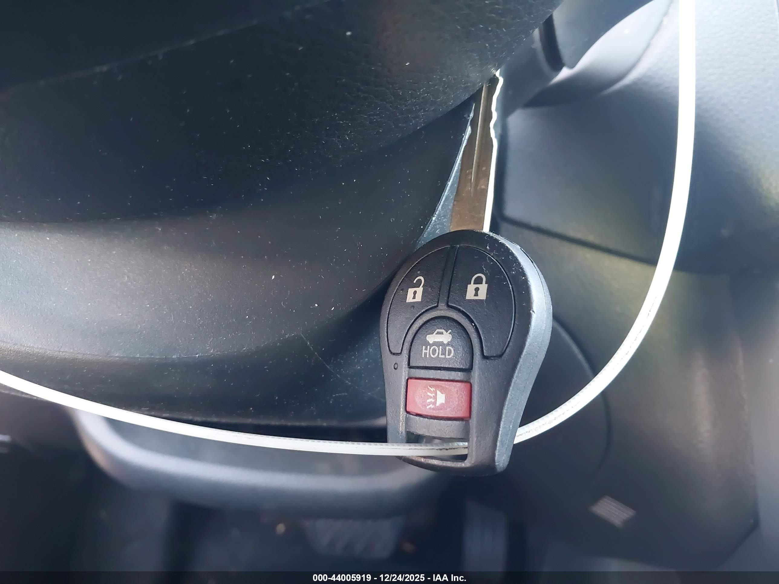 NISSAN SENTRA image 11
