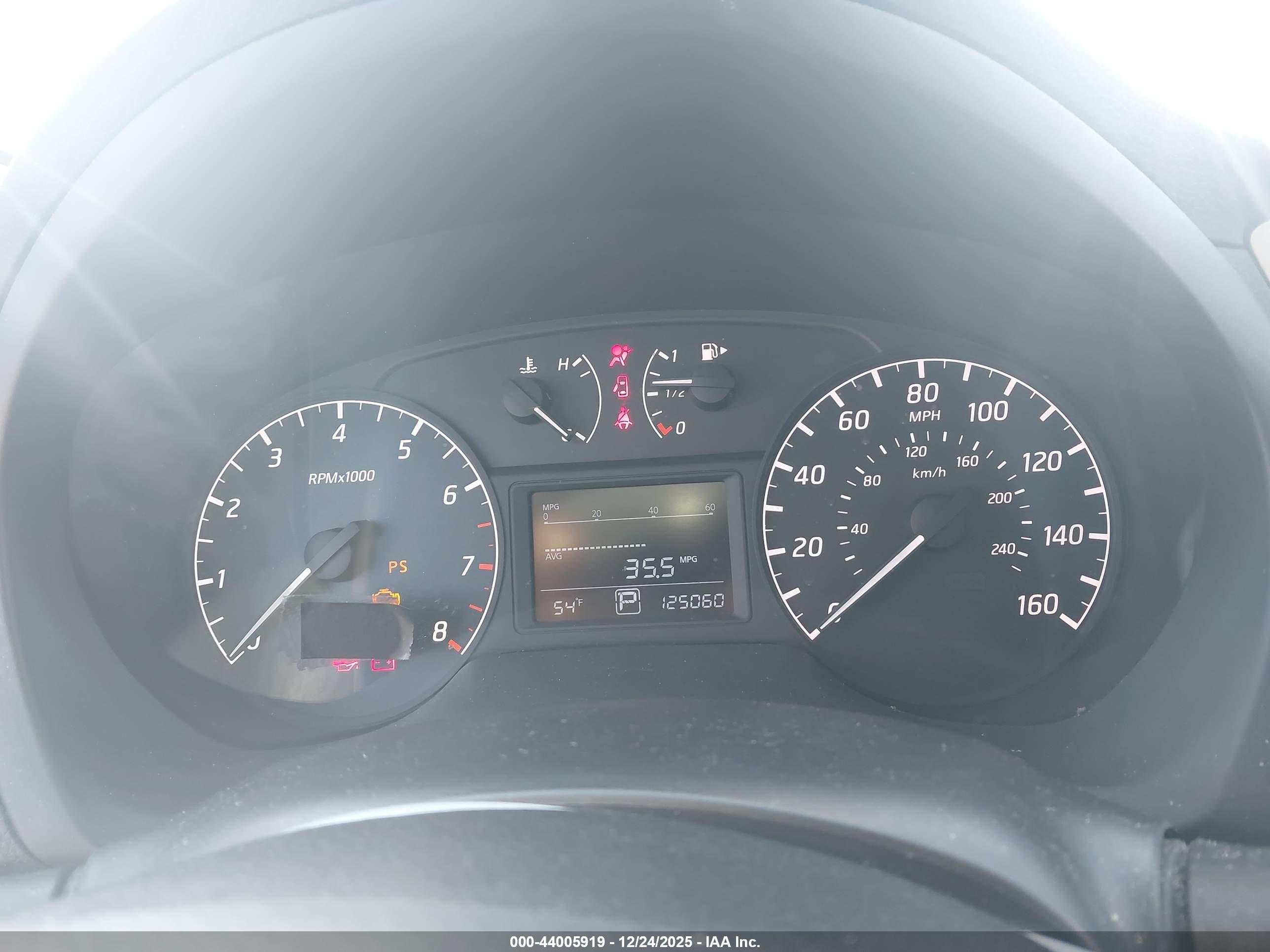 NISSAN SENTRA image 7