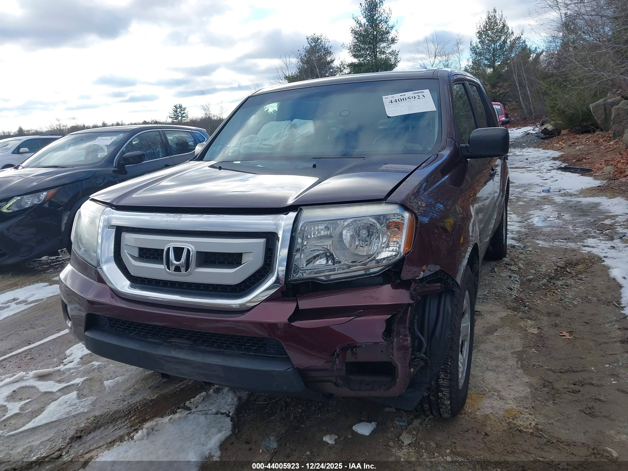 HONDA PILOT image 2