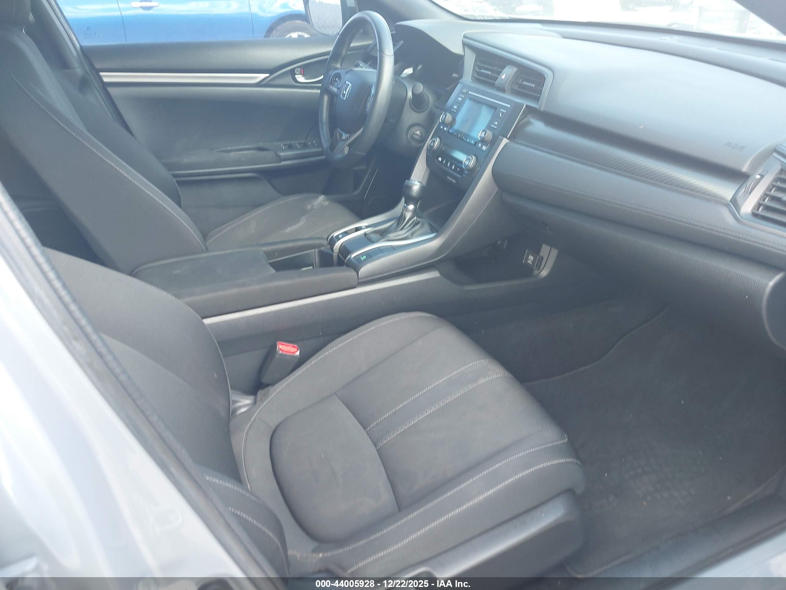 HONDA CIVIC image 5