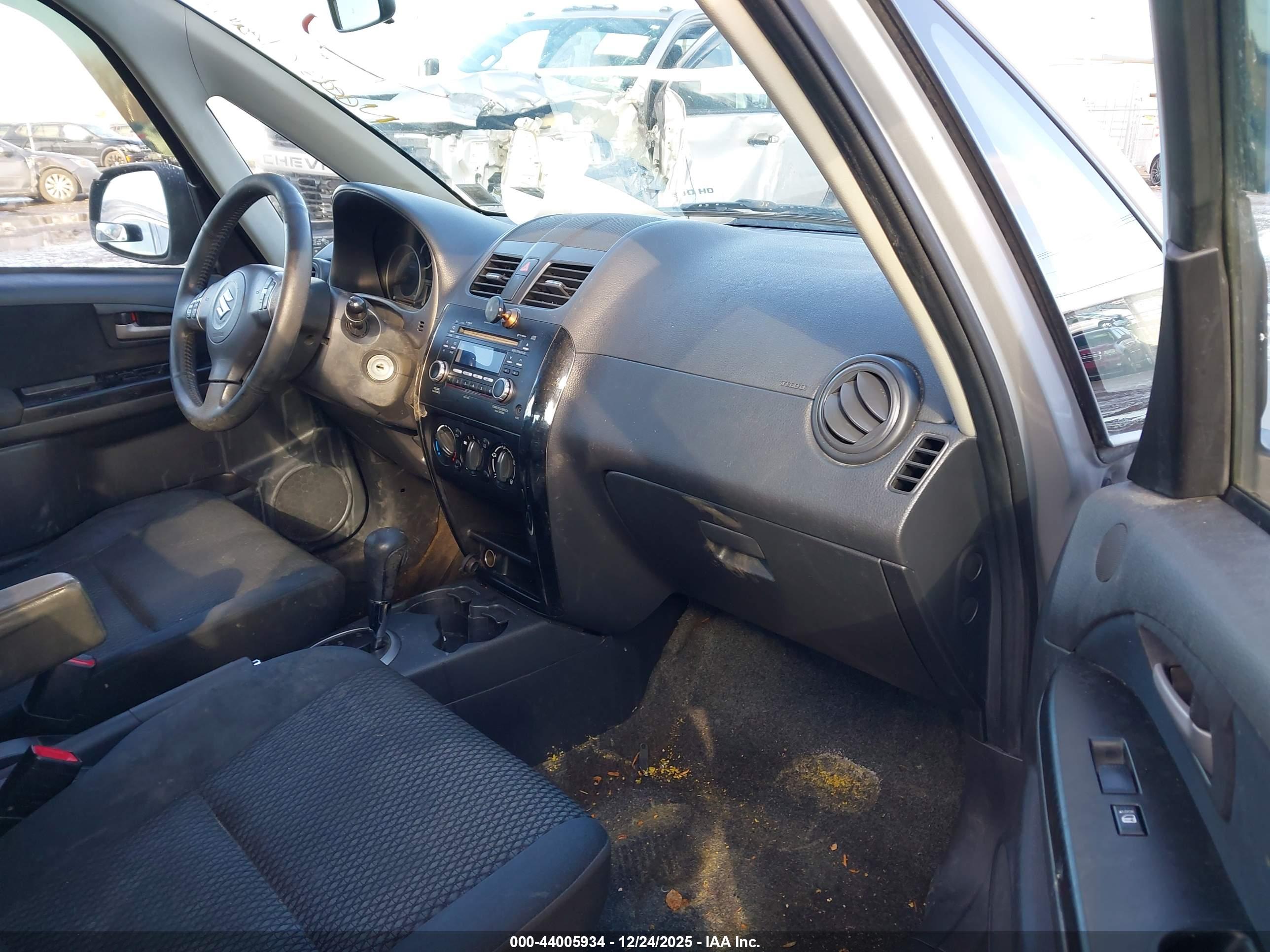 SUZUKI SX4 image 5
