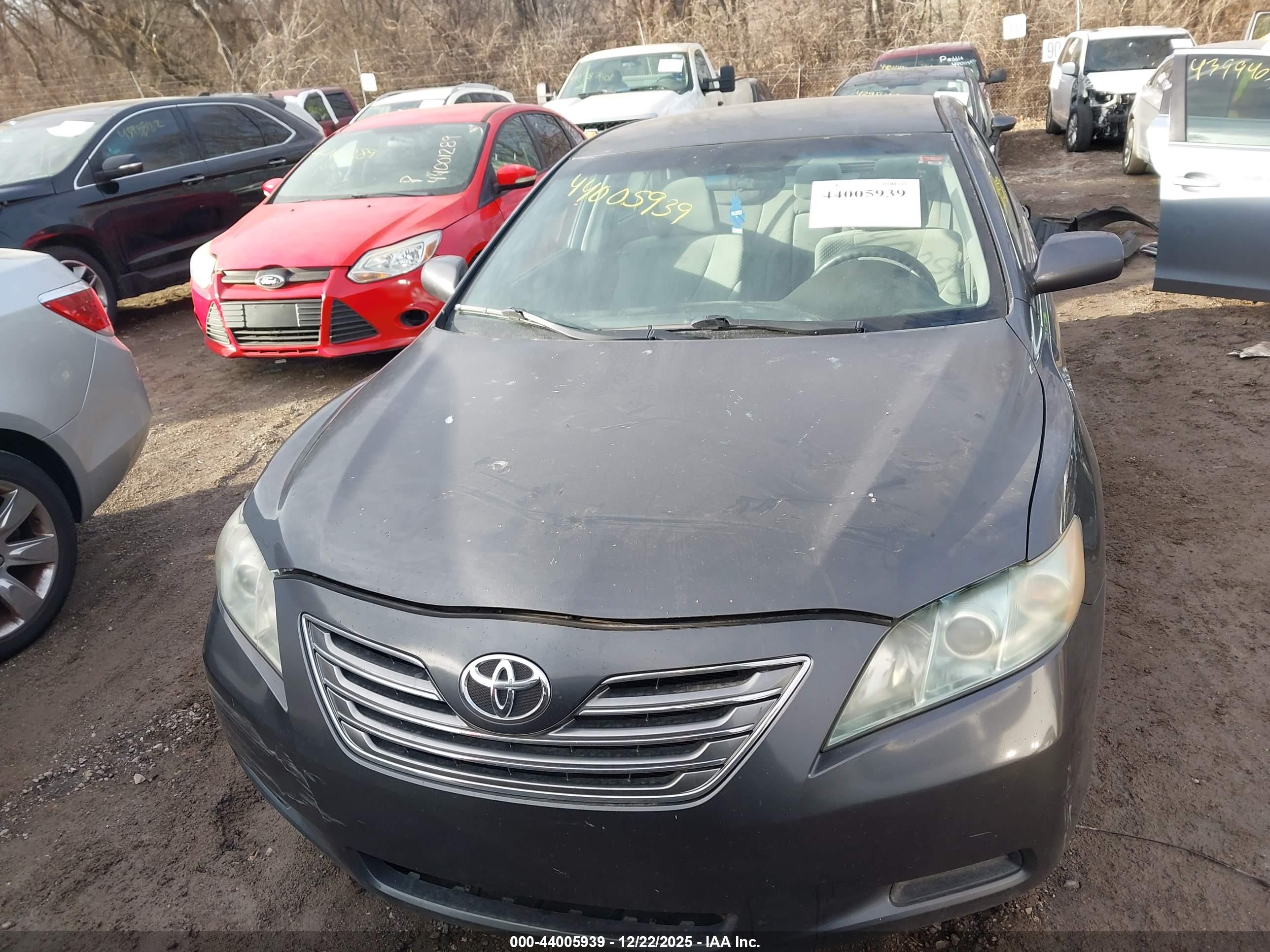 TOYOTA CAMRY image 6