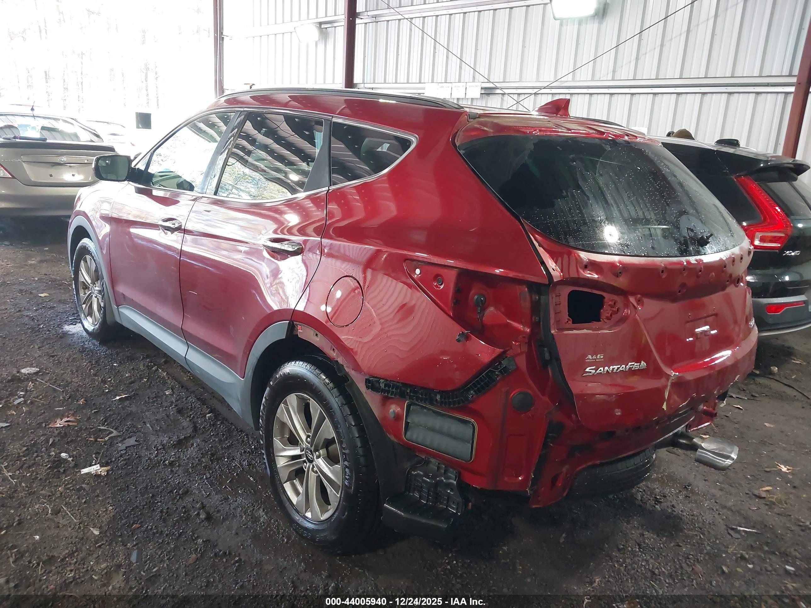 HYUNDAI SANTA image 3