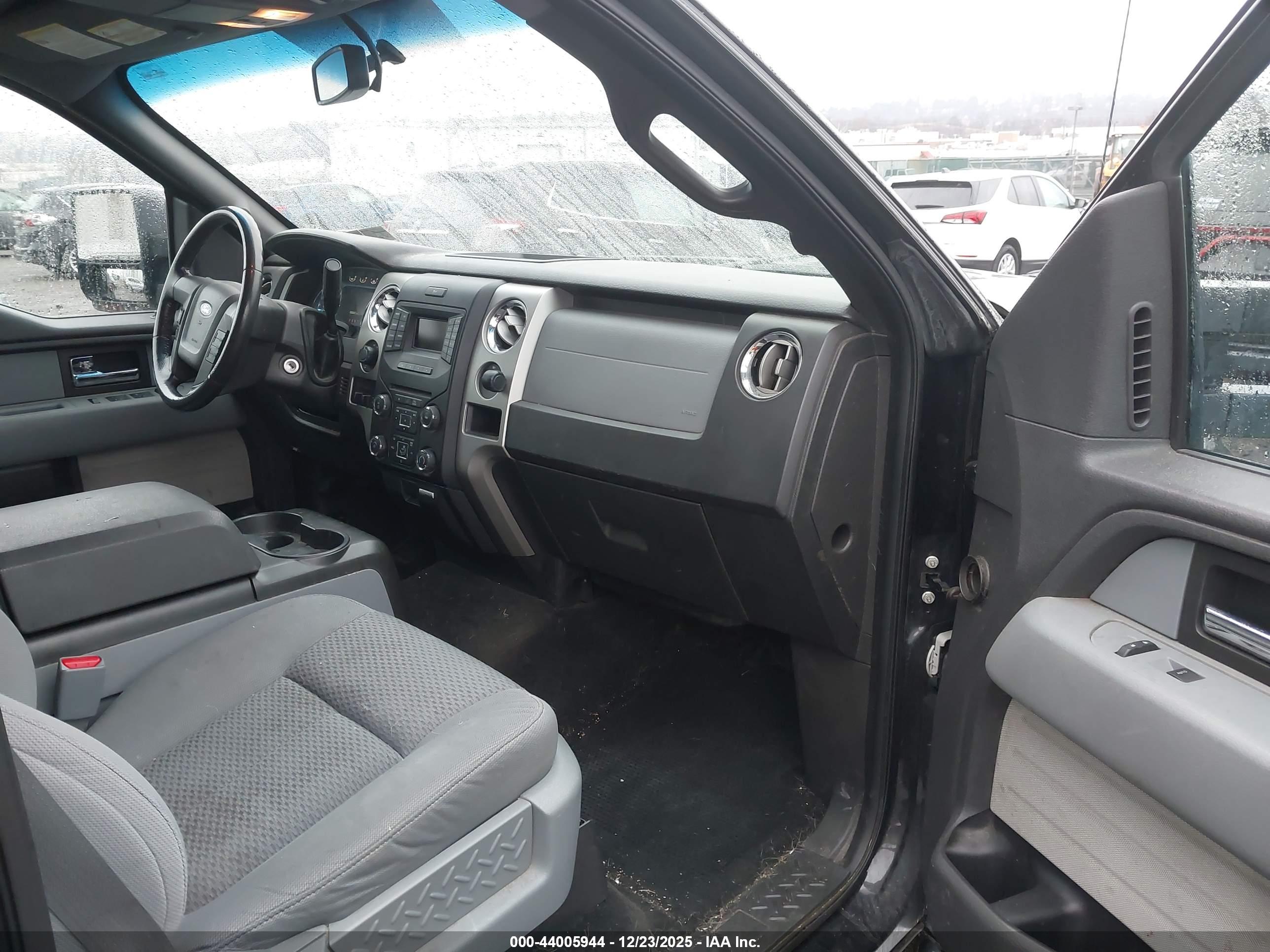 FORD F-150 image 5