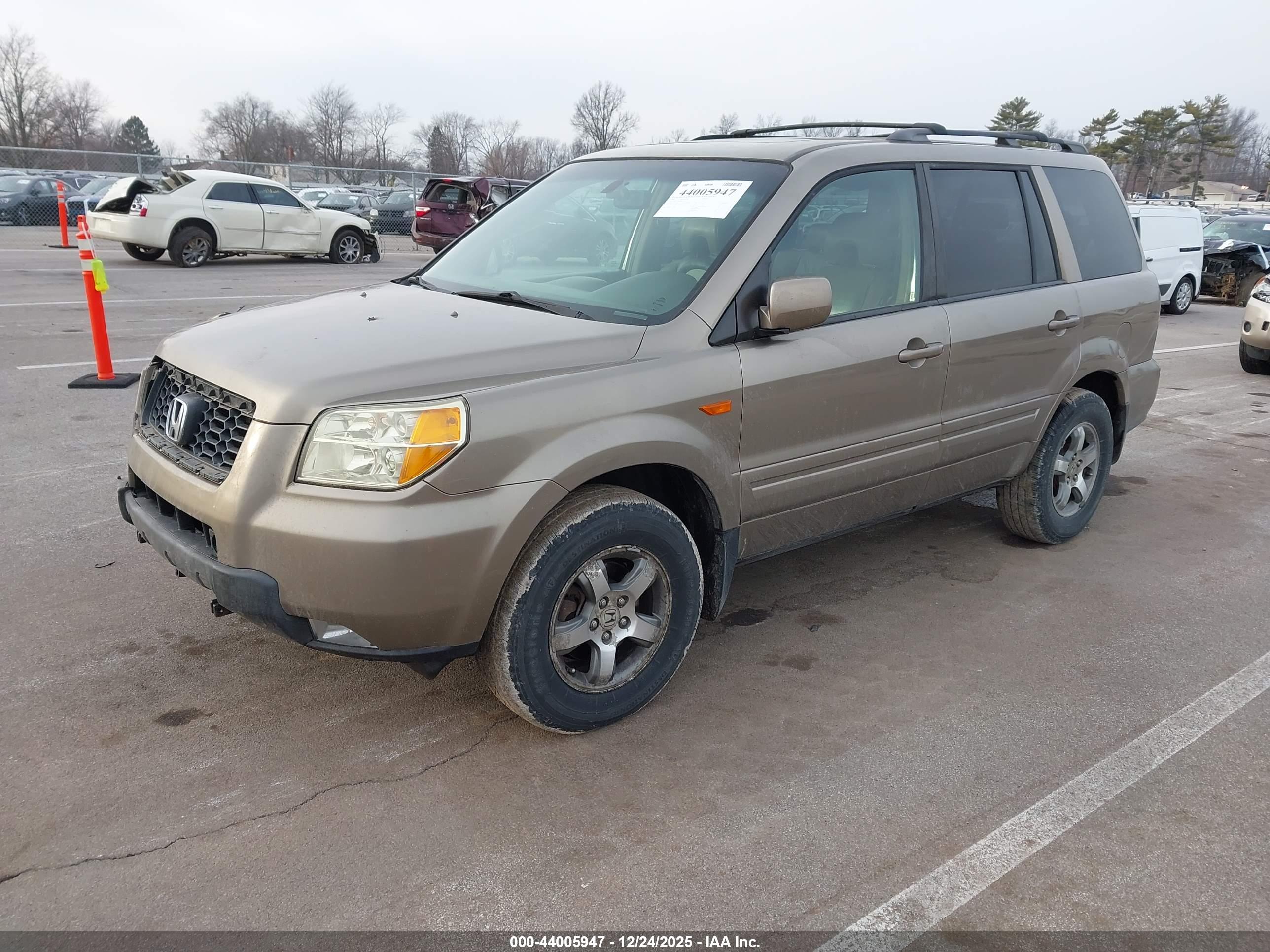 HONDA PILOT image 2