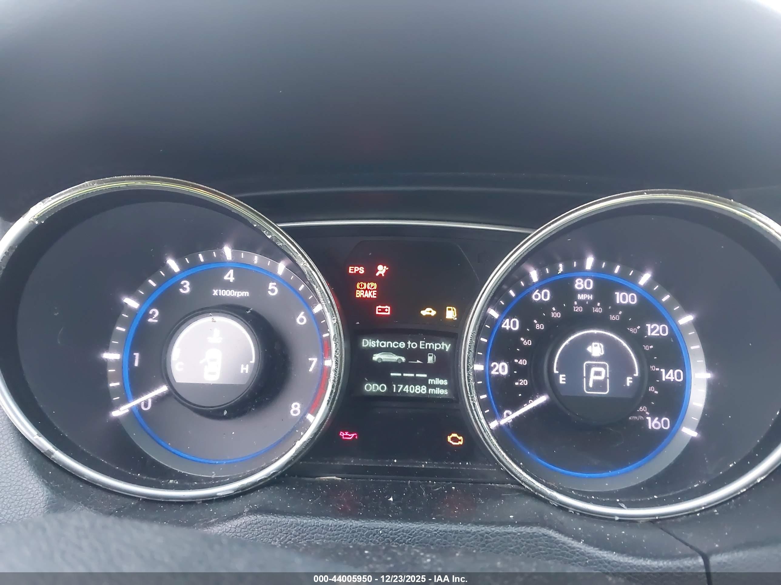 HYUNDAI SONATA image 7