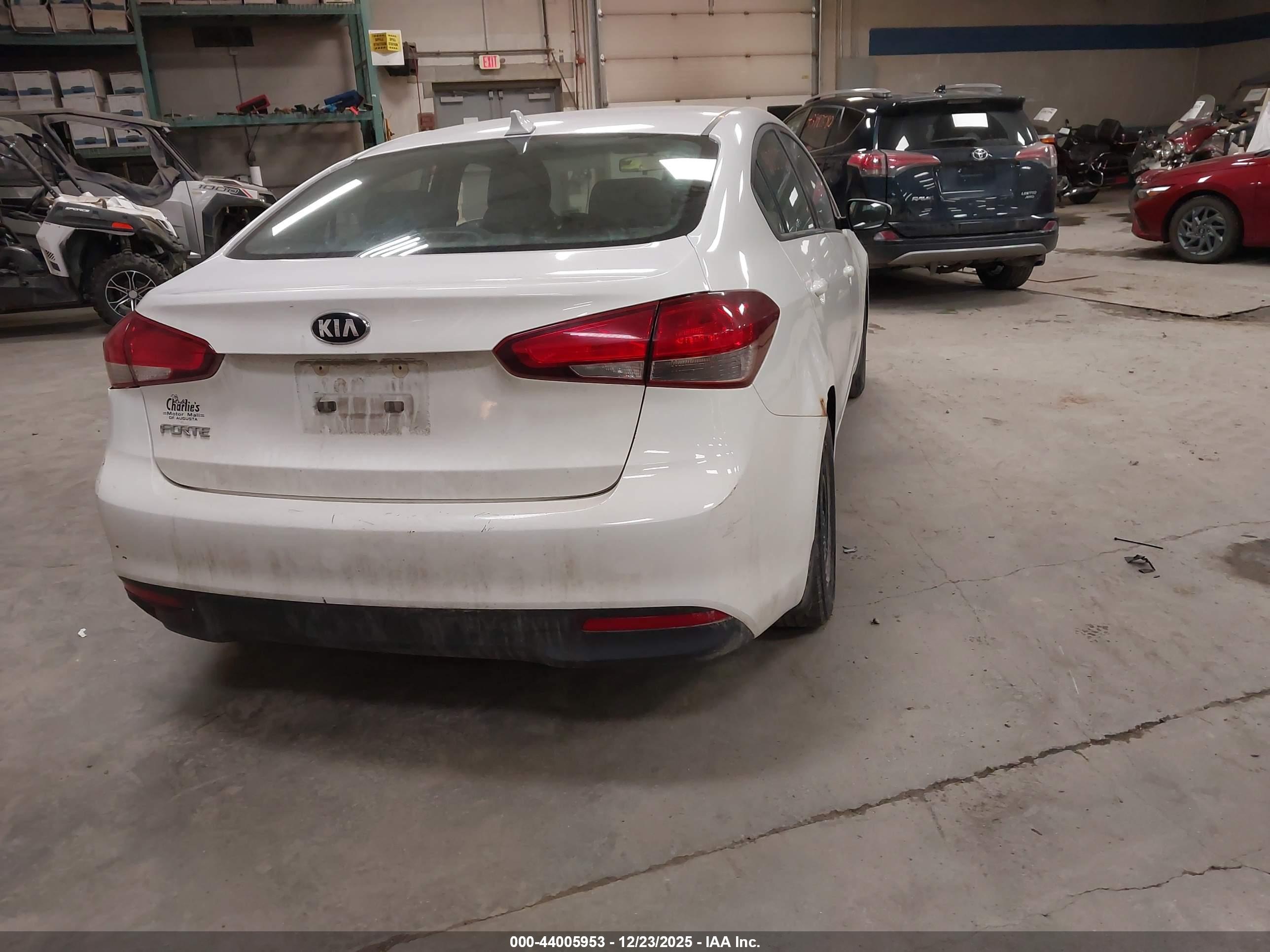KIA FORTE image 4