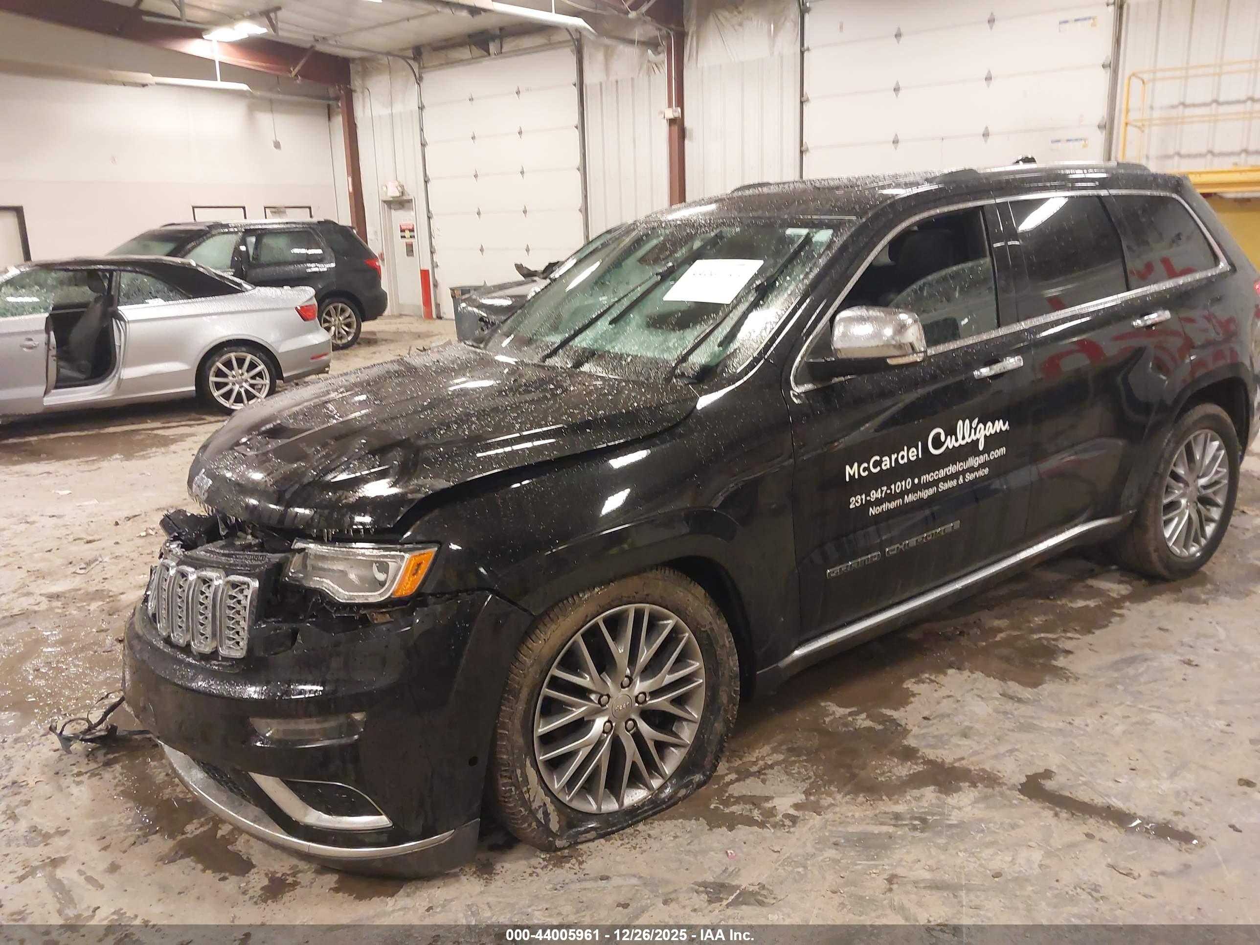 JEEP GRAND image 2
