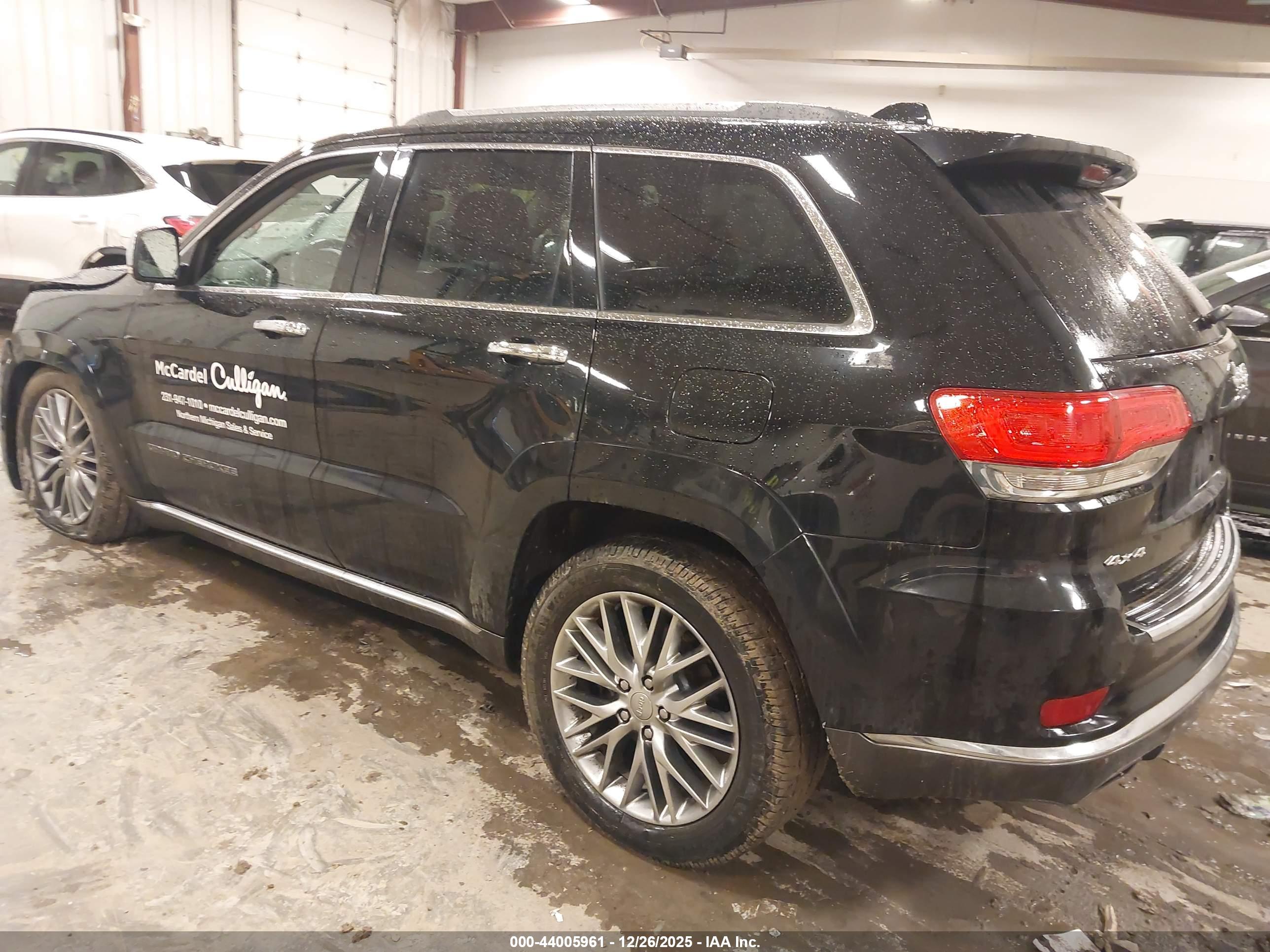 JEEP GRAND image 3