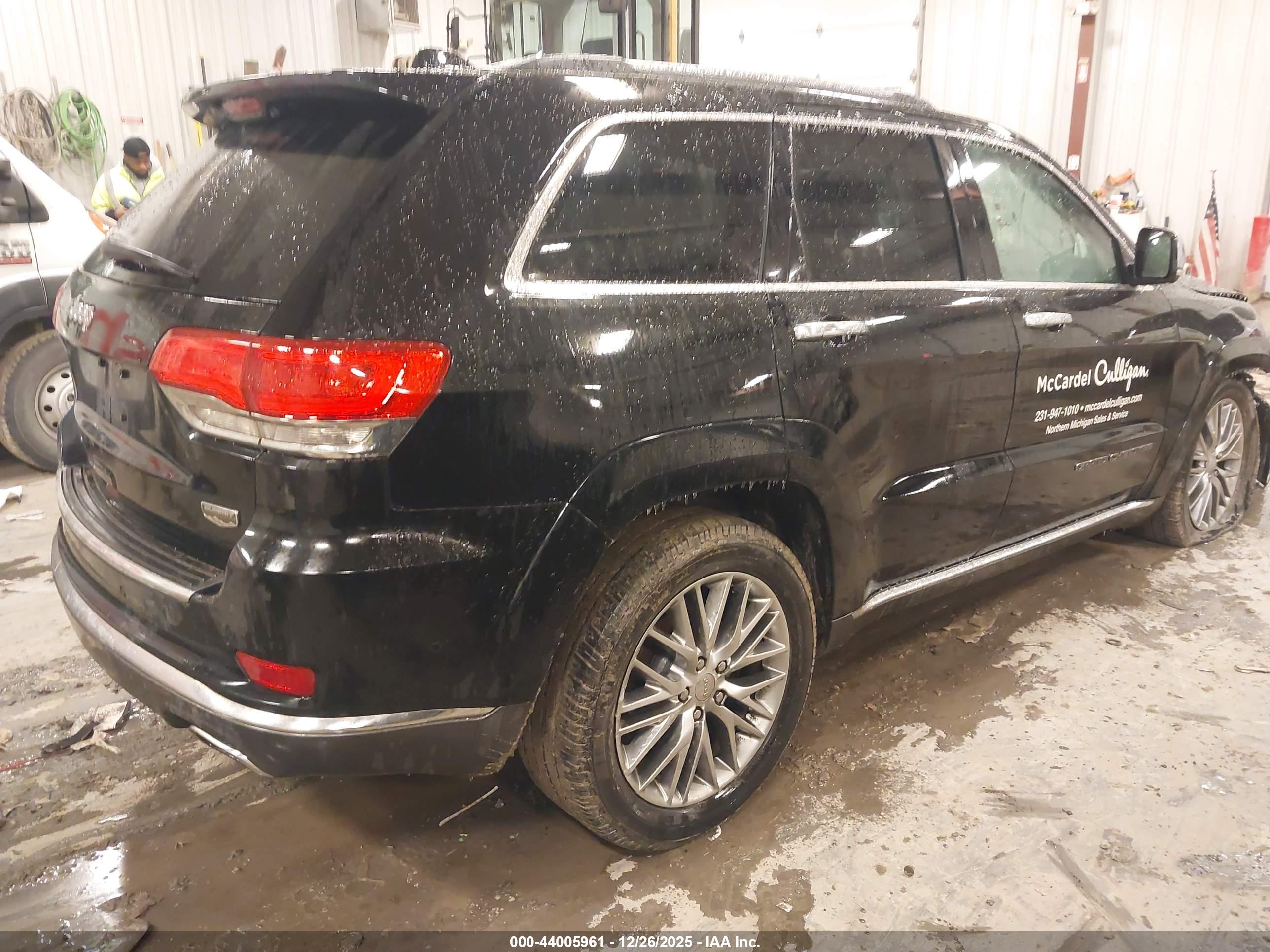 JEEP GRAND image 4