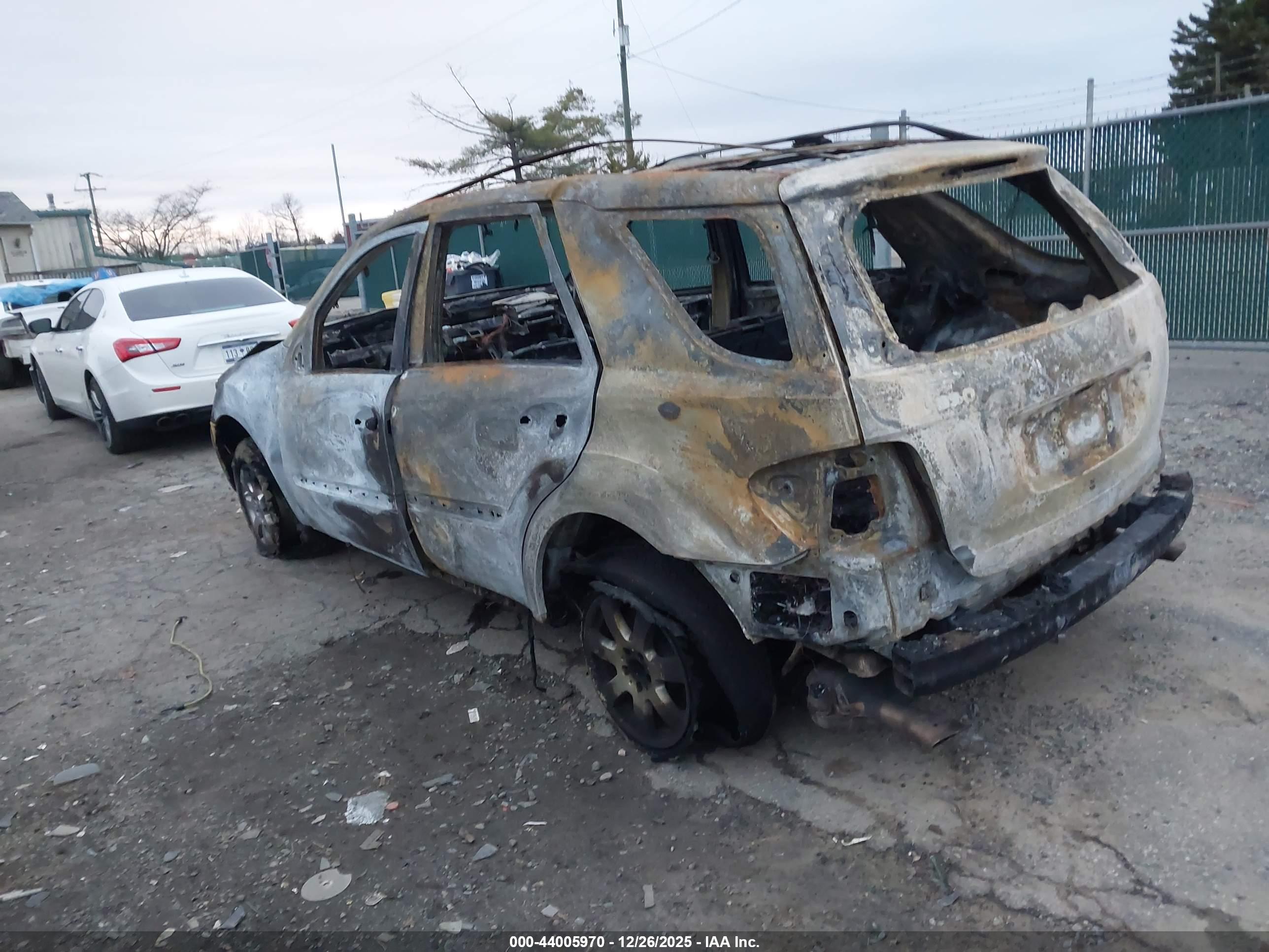 MERCEDES-BENZ ML image 3