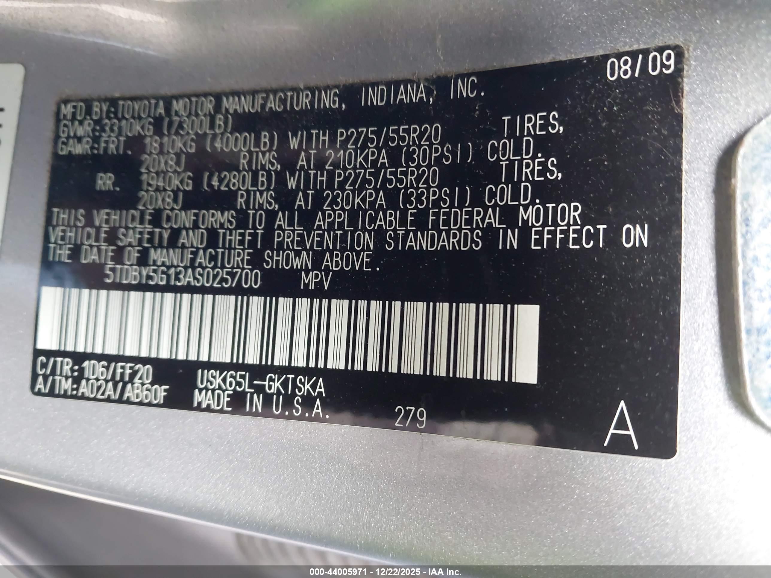 TOYOTA SEQUOIA image 9