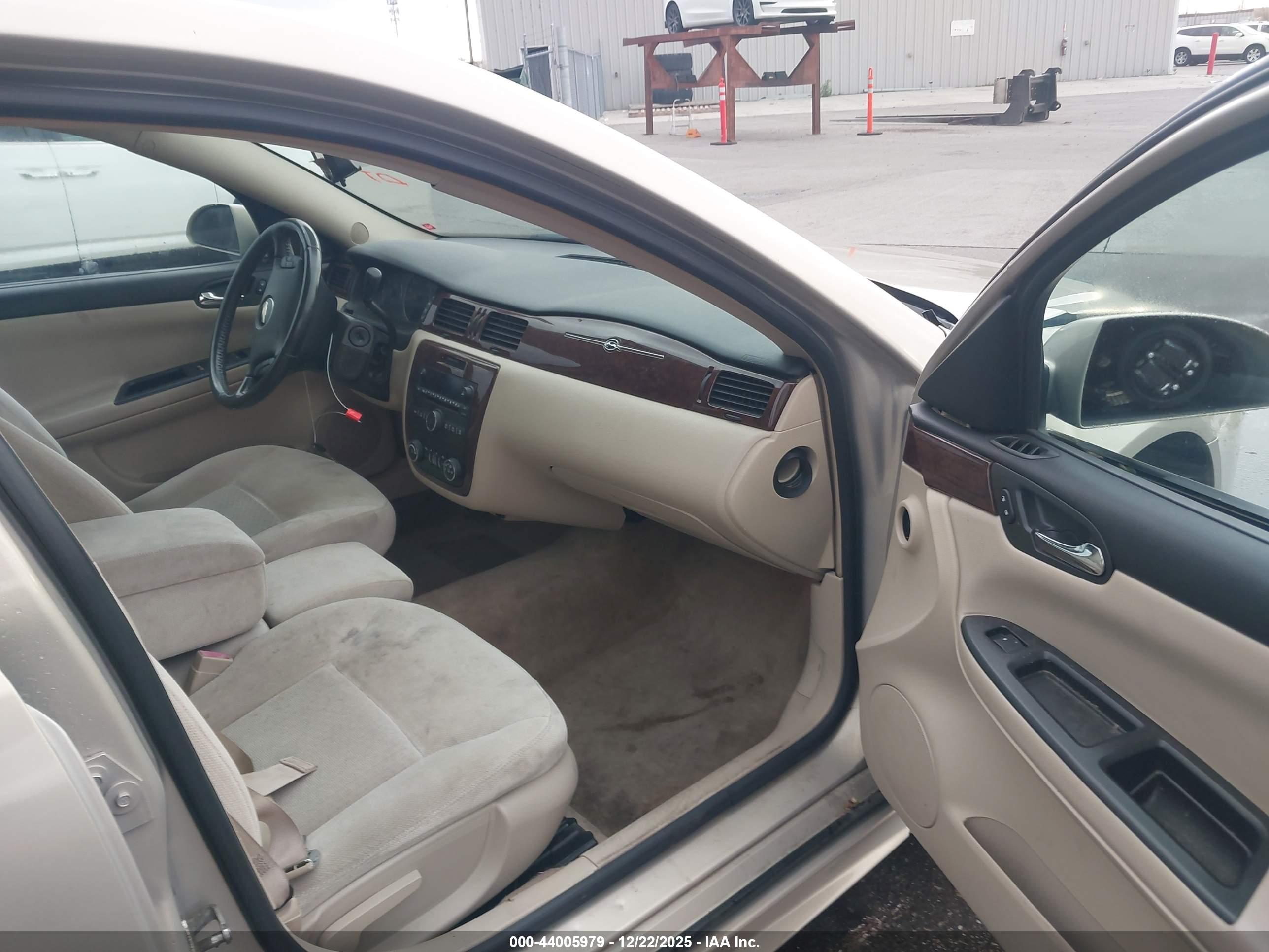 CHEVROLET IMPALA image 5
