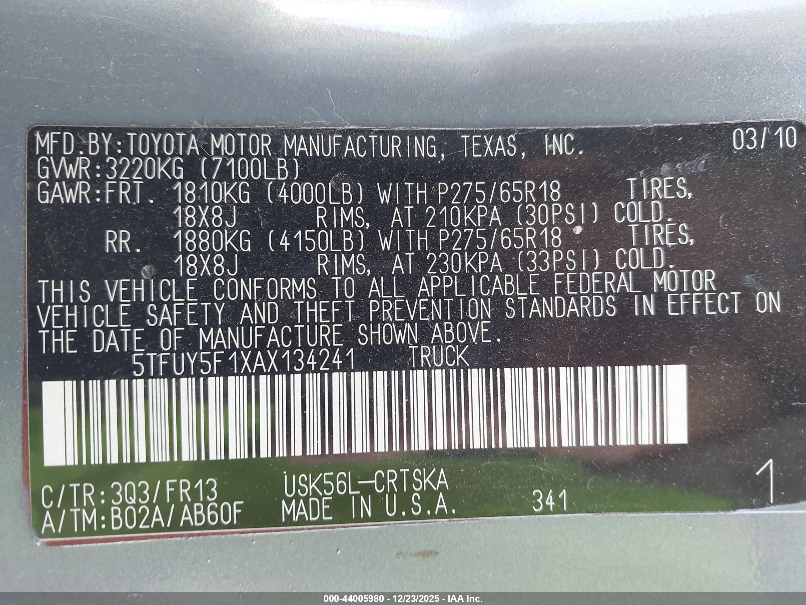 TOYOTA TUNDRA image 9