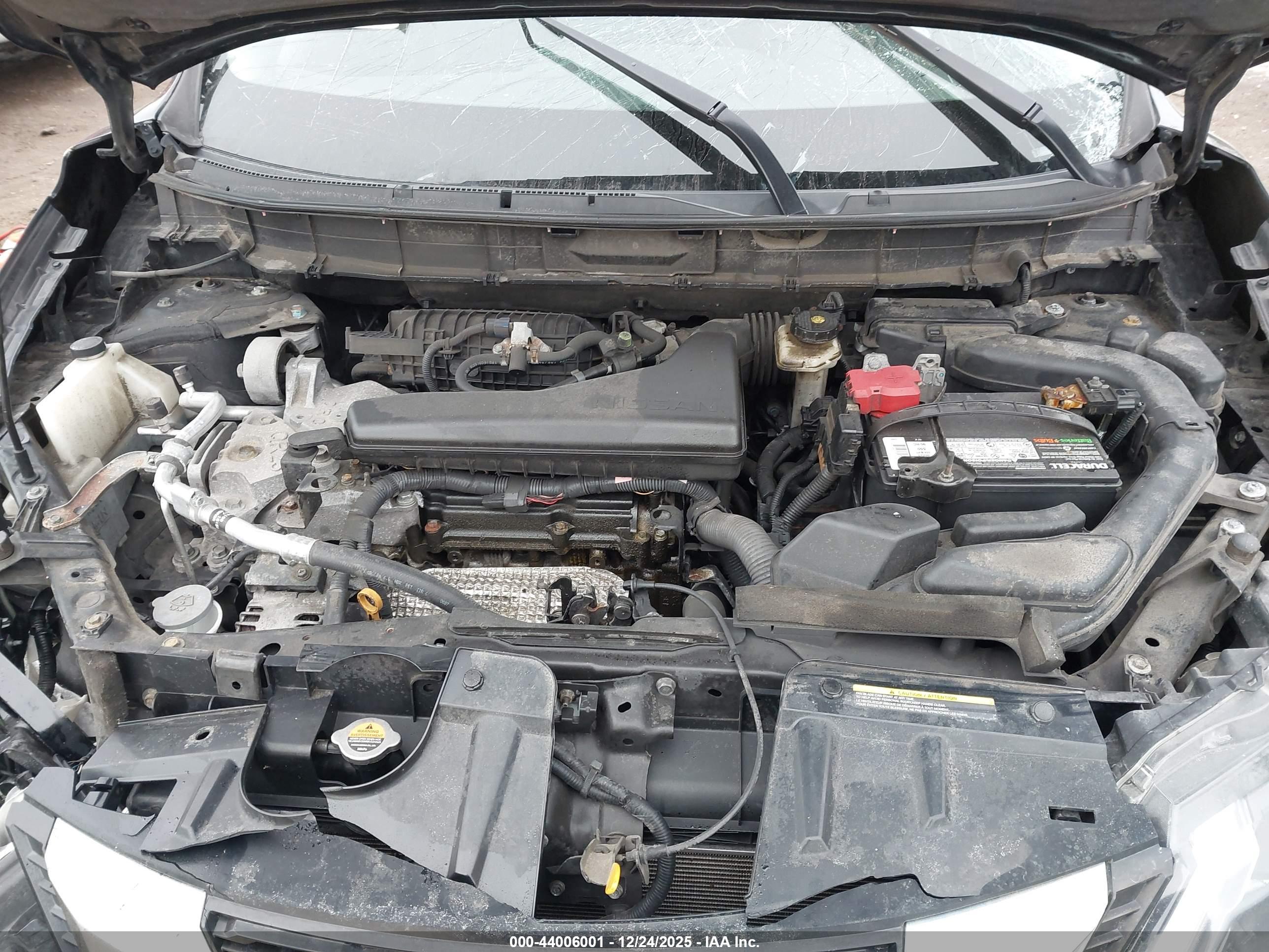 NISSAN ROGUE image 10