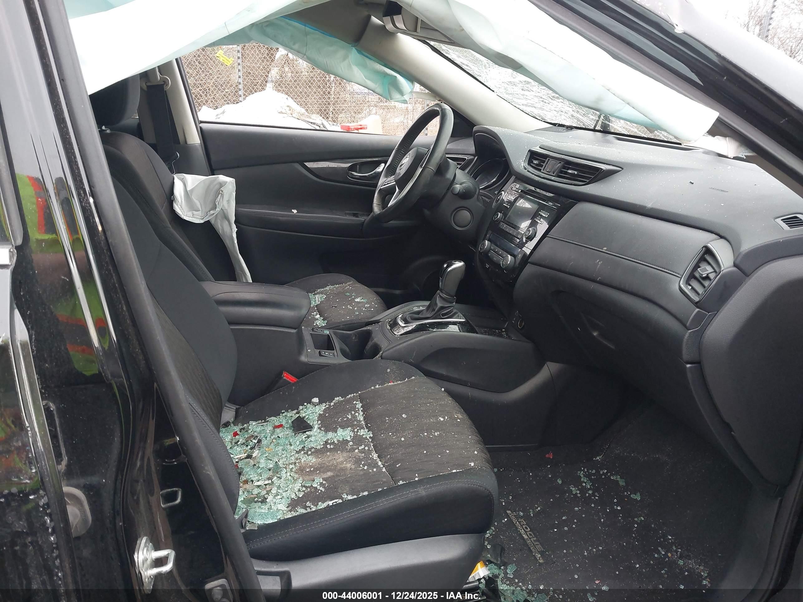 NISSAN ROGUE image 5