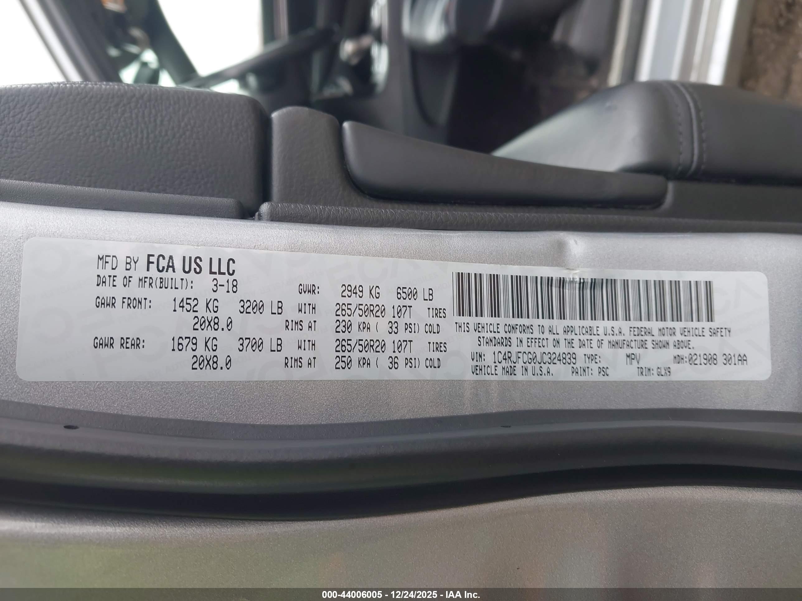 JEEP GRAND image 9