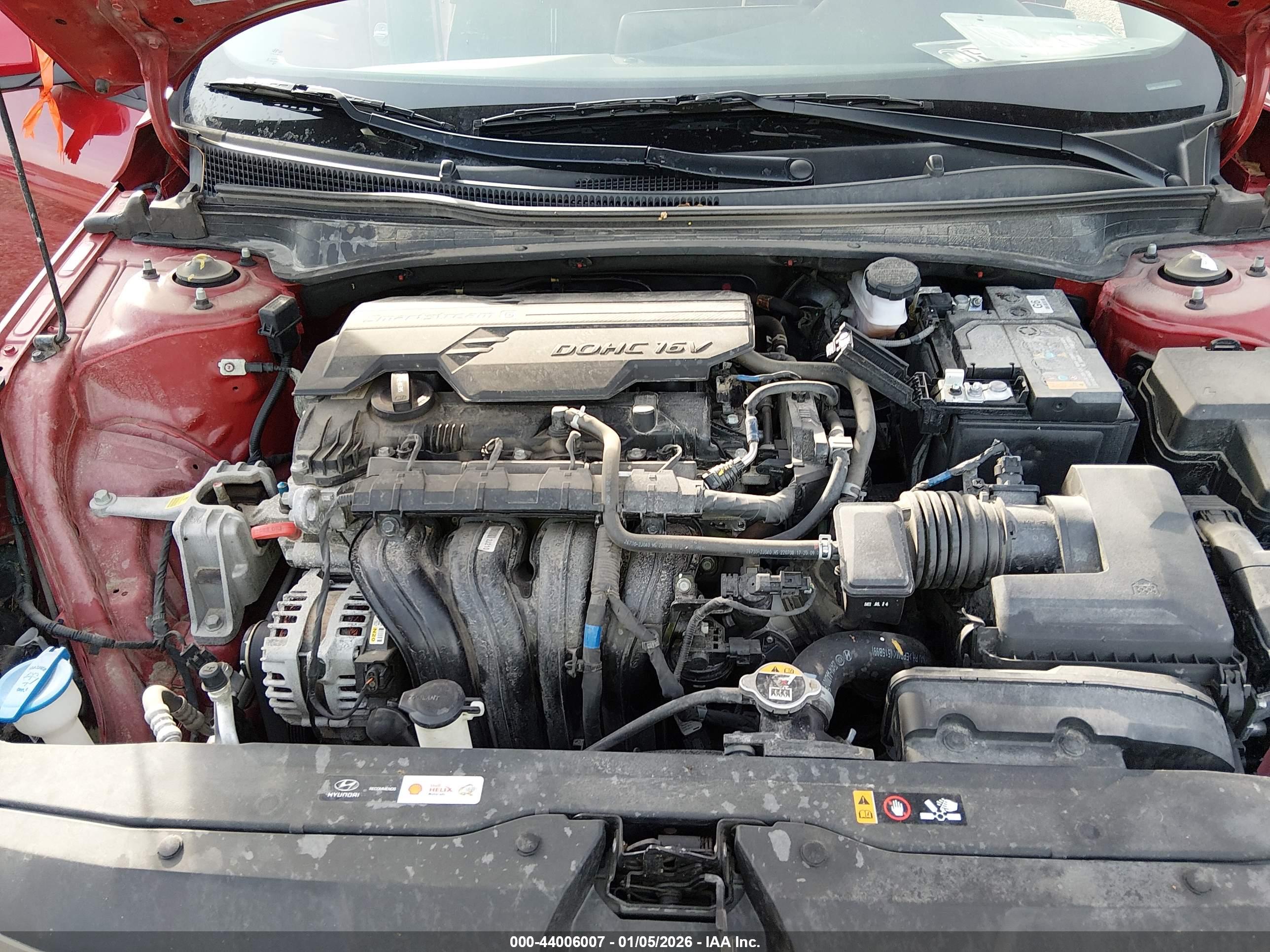 HYUNDAI ELANTRA image 10